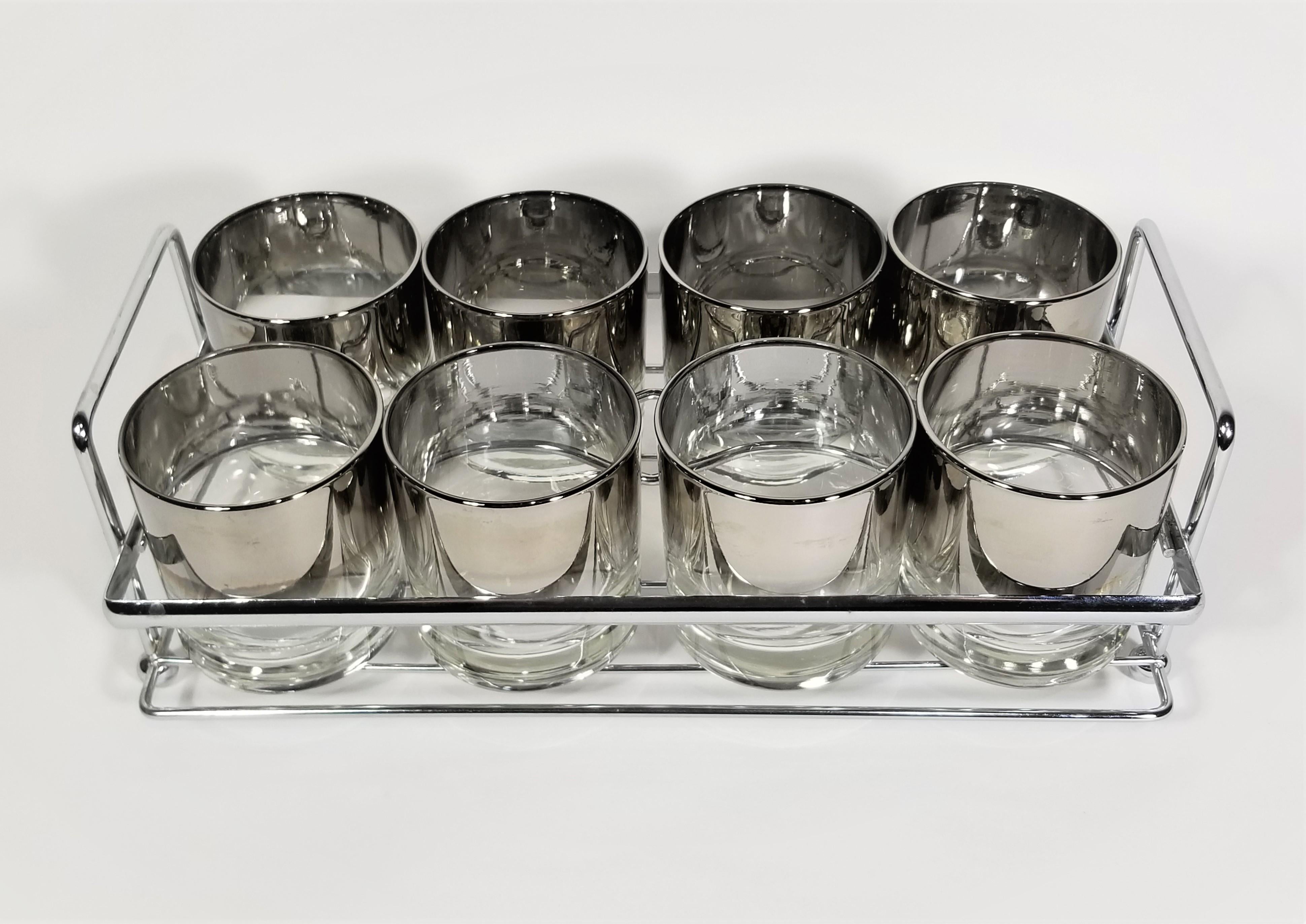 20th Century Dorothy Thorpe 1960s Silver Barware Glassware with Holder Mid Century Set of 8