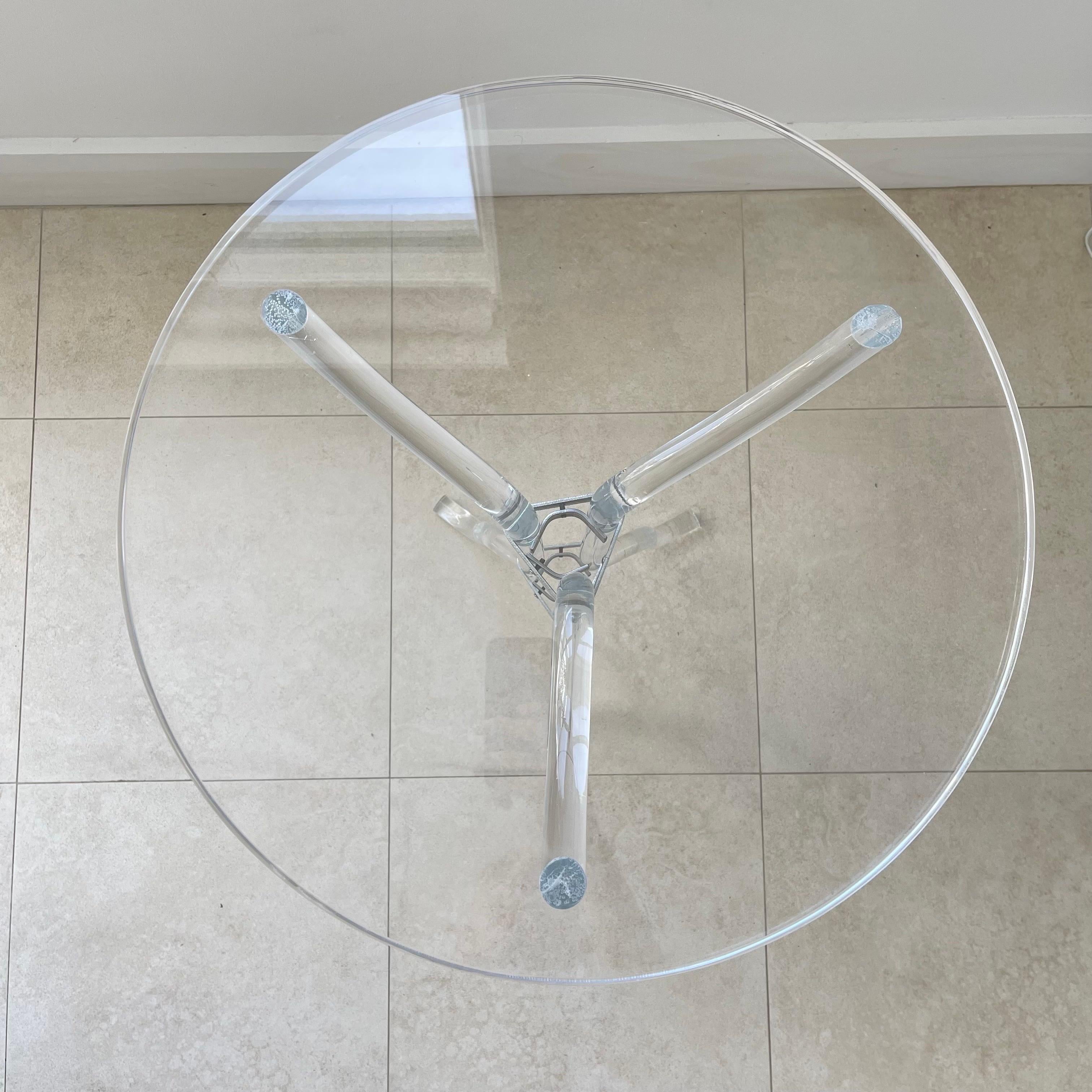 American Dorothy Thorpe Attributed Lucite and Chrome Side or End Table, USA, Circa 1940s For Sale