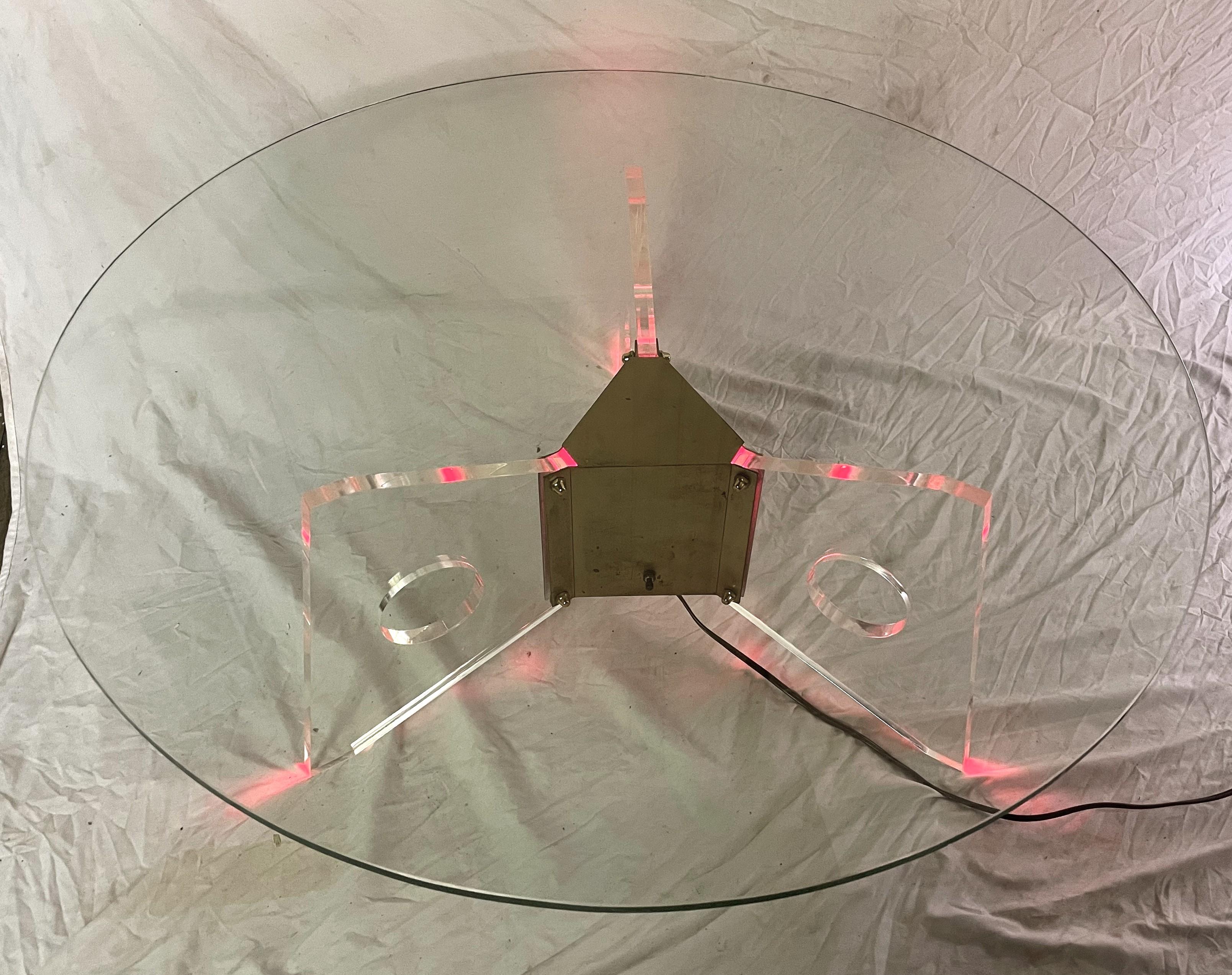 Dorothy Thorpe Illuminated Red Coffee Table Lucite Base Round Glass Top For Sale 2