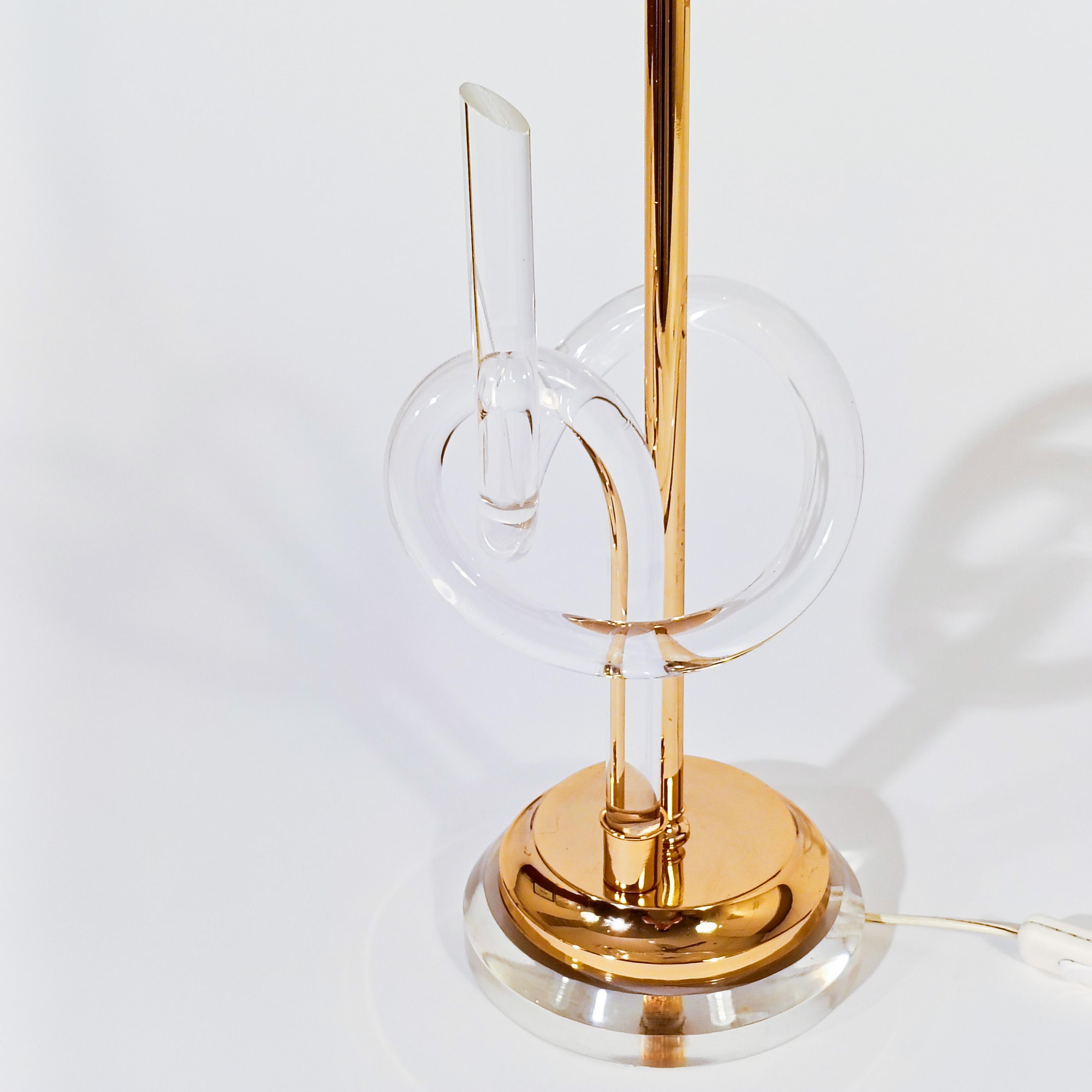 Dorothy Thorpe. Lucite table lamp by Elaine Bscheider, USA, 1970s For Sale 3