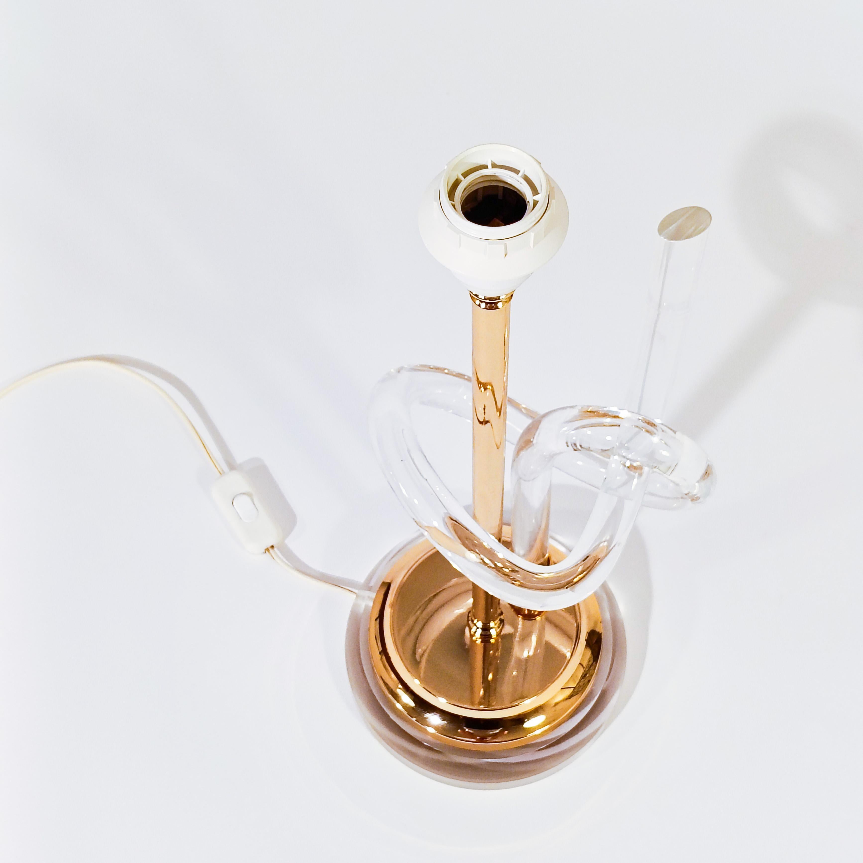 Dorothy Thorpe. Lucite table lamp by Elaine Bscheider, USA, 1970s For Sale 6