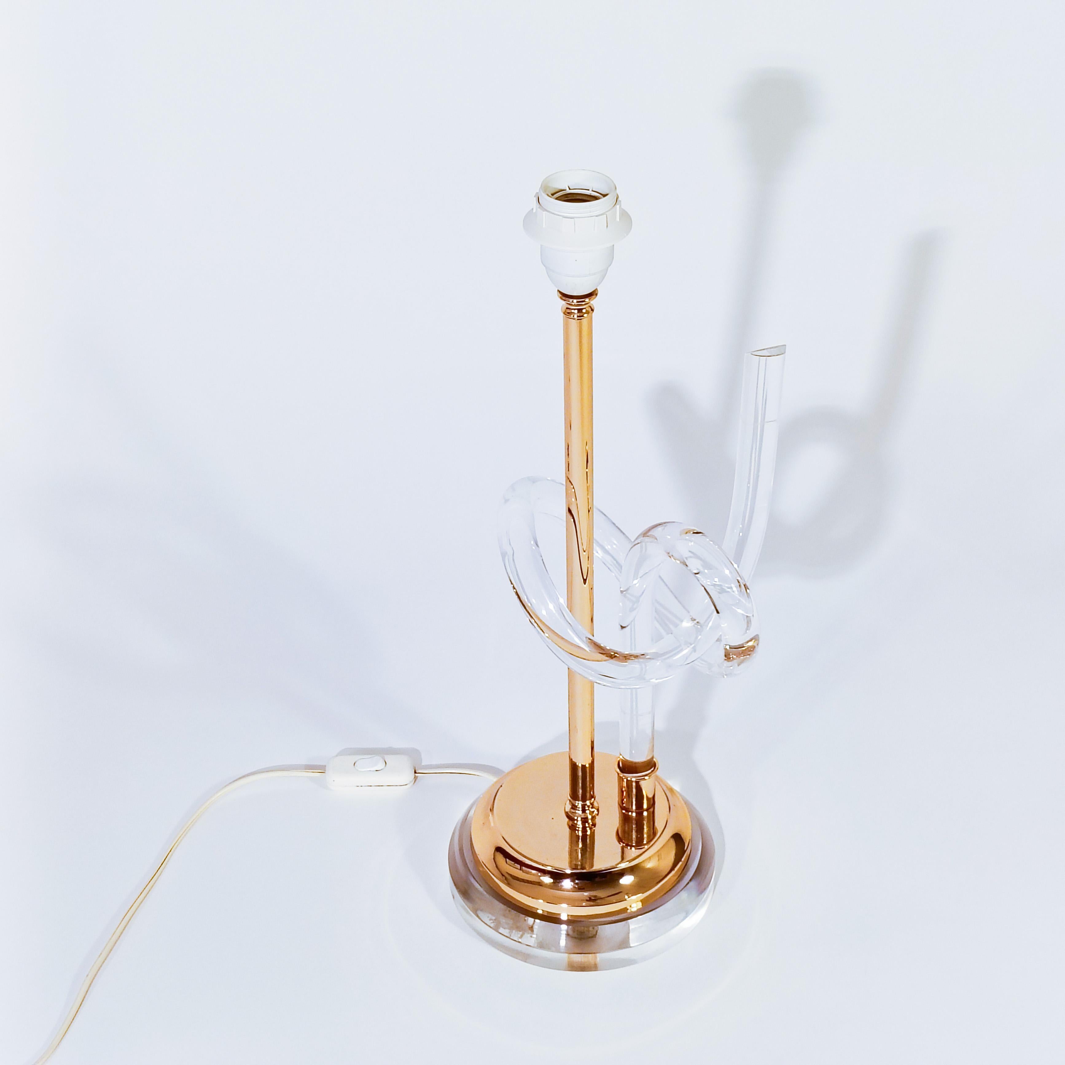 American Dorothy Thorpe. Lucite table lamp by Elaine Bscheider, USA, 1970s For Sale