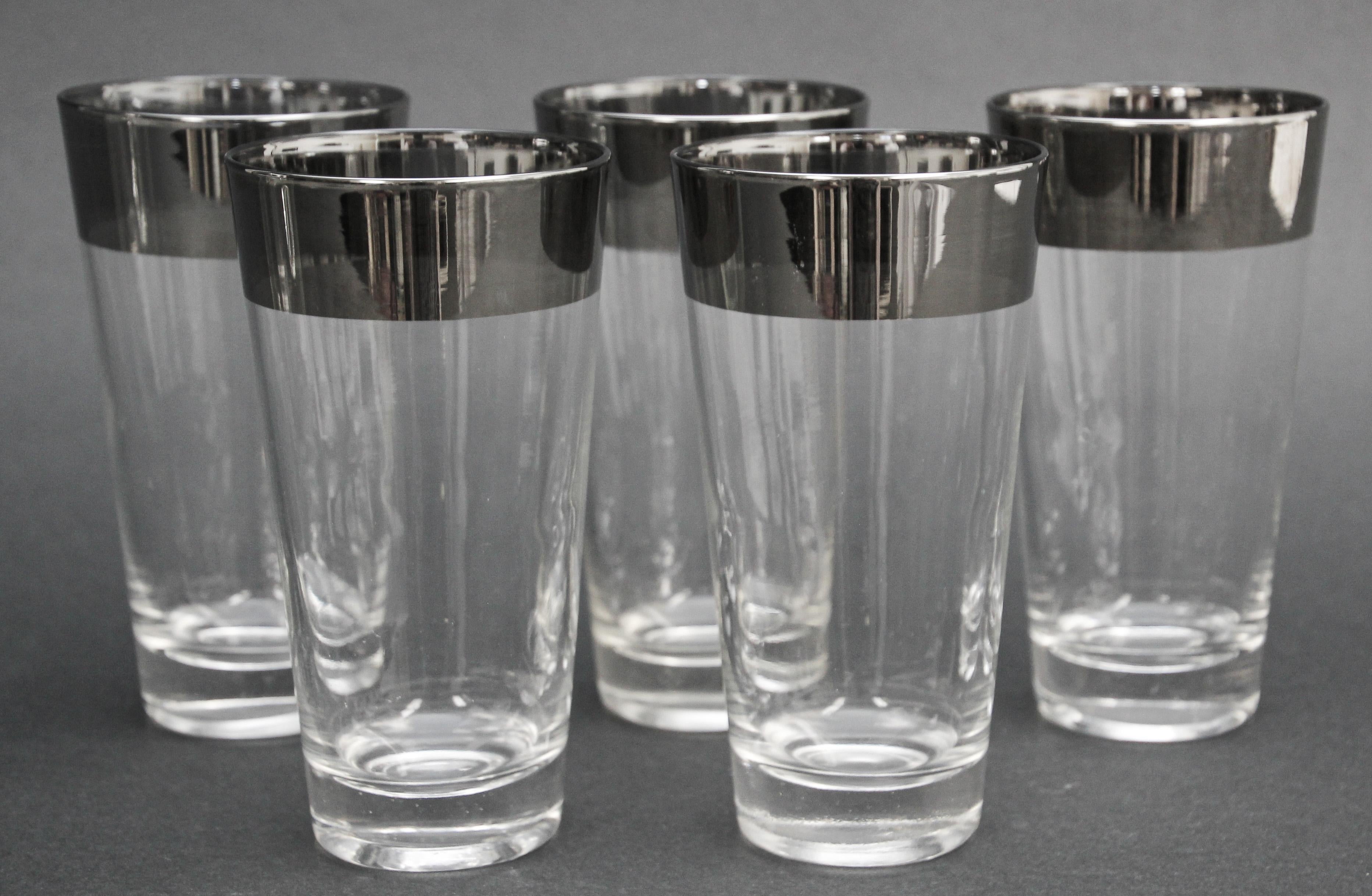 Dorothy Thorpe Mid-Century Silver Cocktail Barware Glasses and Pitcher For Sale 1