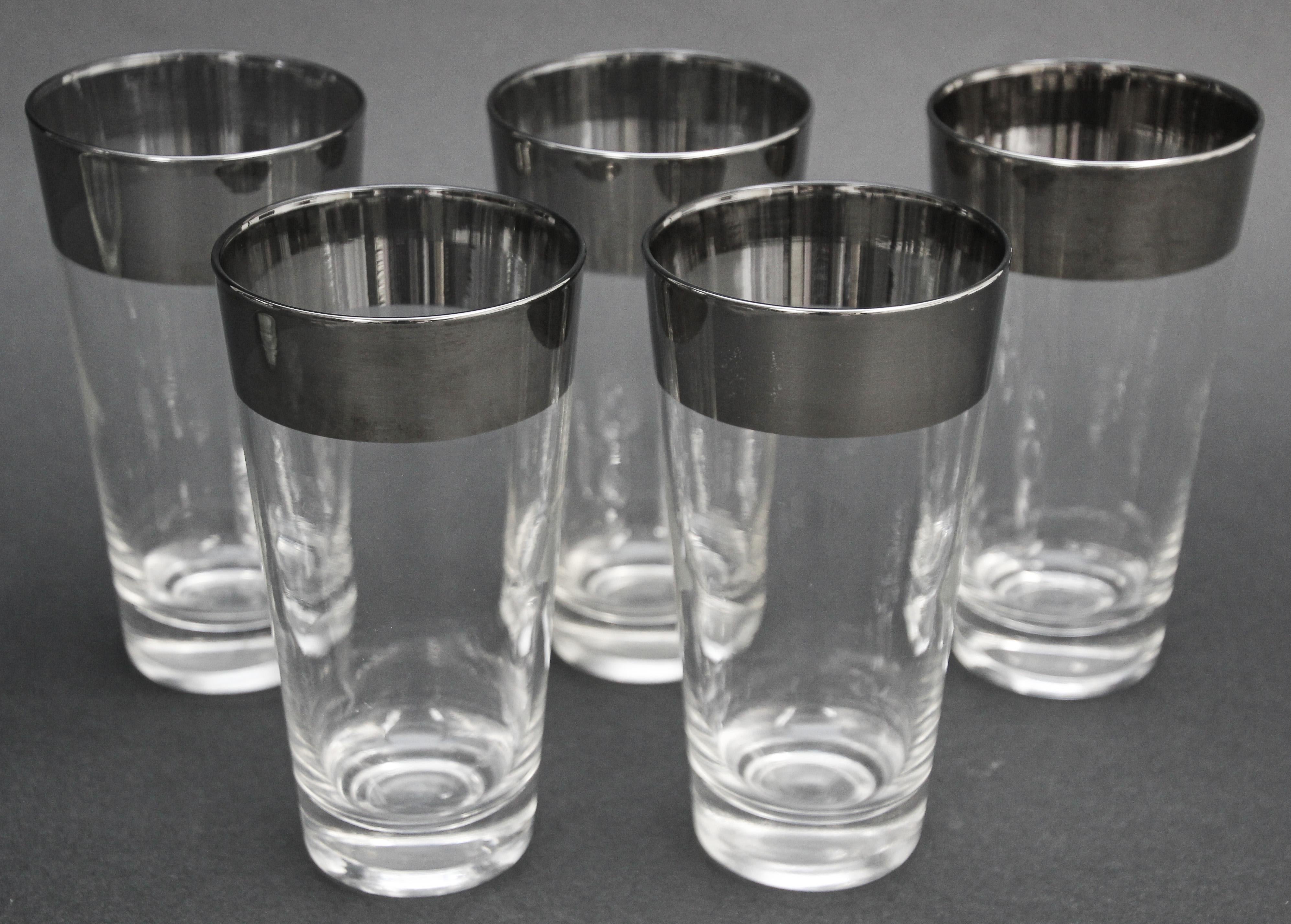 Dorothy Thorpe Mid-Century Silver Cocktail Barware Glasses and Pitcher For Sale 2