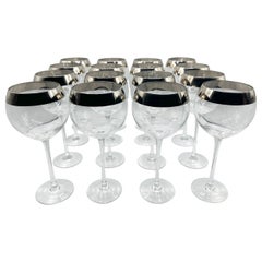 Dorothy Thorpe Platinum Rimmed Wine Glasses set of 16
