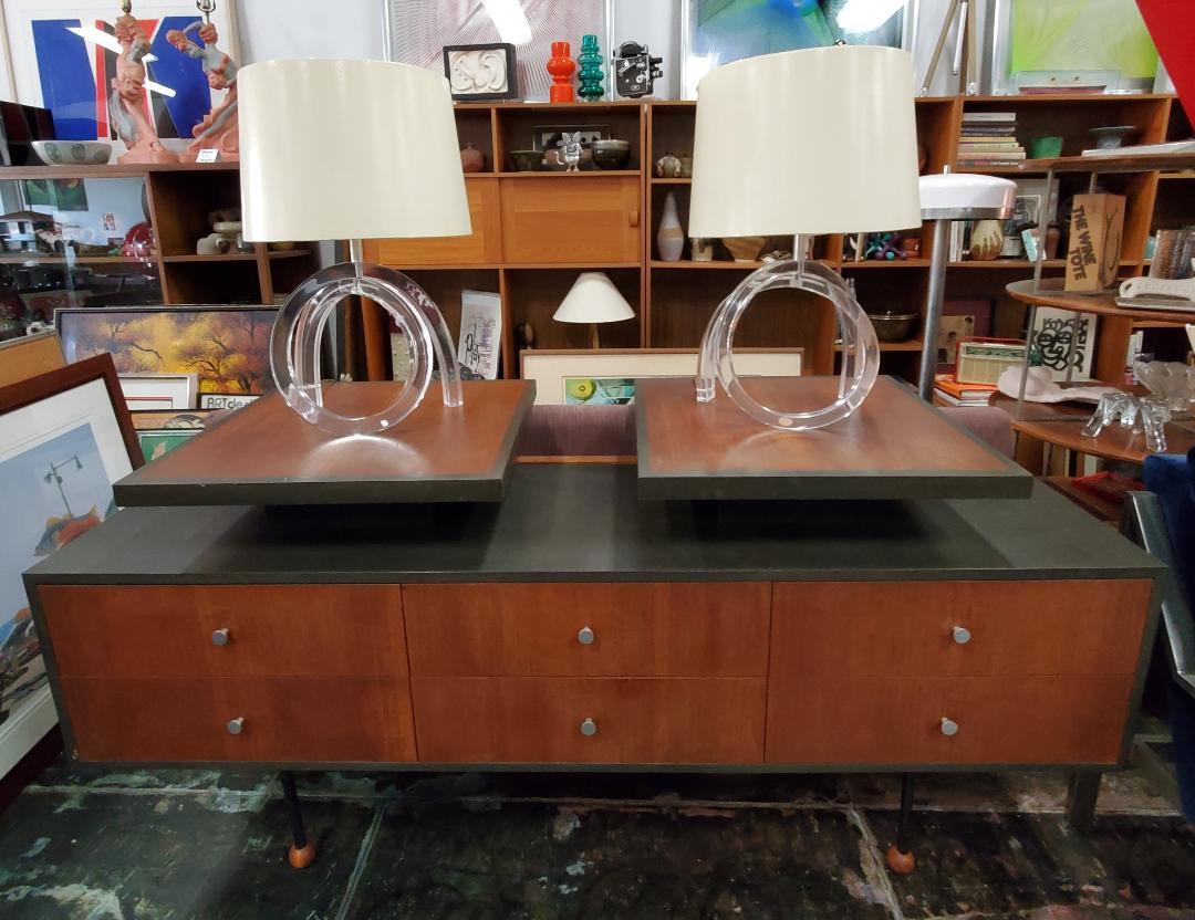 Dorothy Thorpe Pretzel Lucite Table Lamps Astrolite Products Ritts Co, LA Label 2