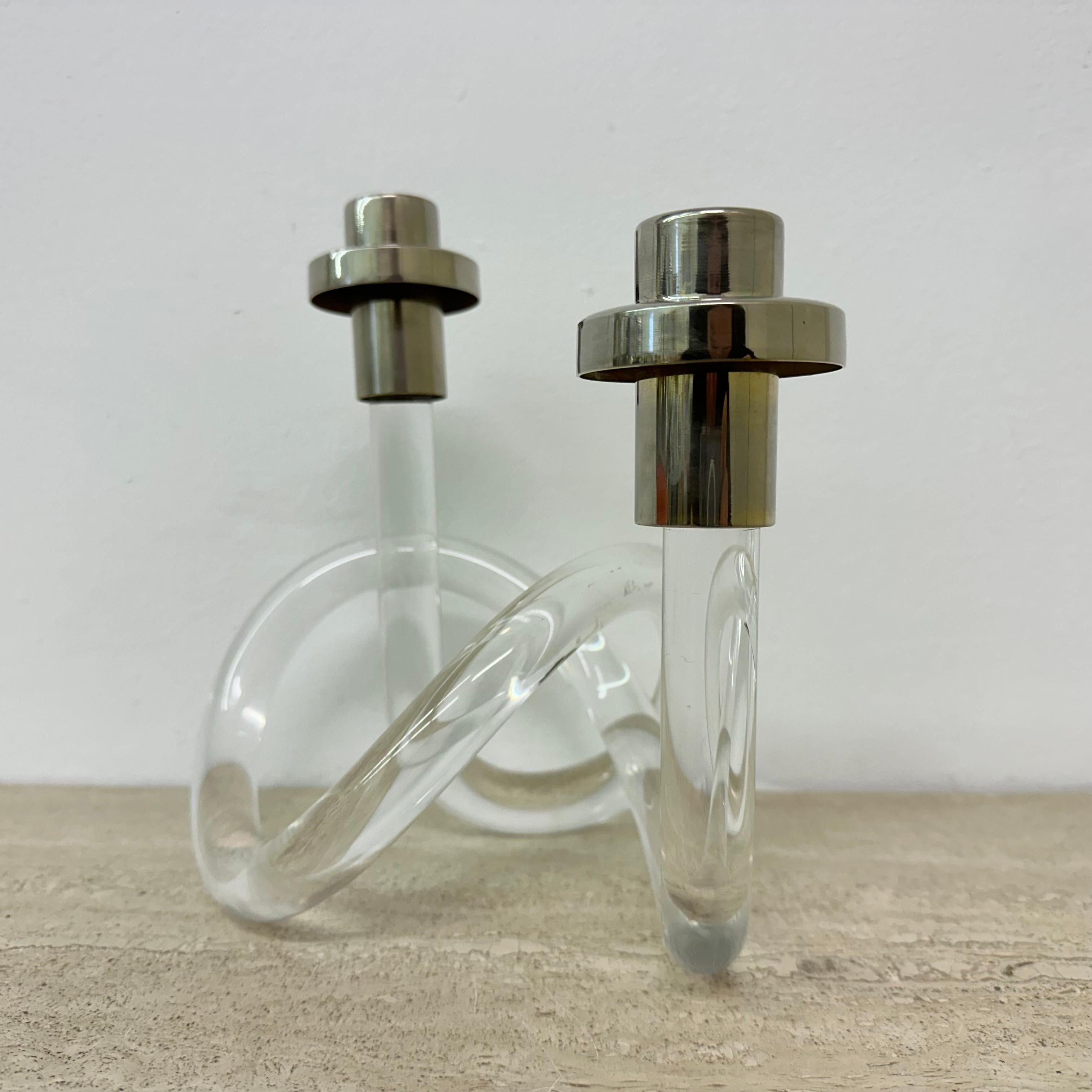 Metà XX secolo Bastone da candela in lucite di Dorothy Thorpe Pretzel, metà del secolo scorso, anni '40 in vendita