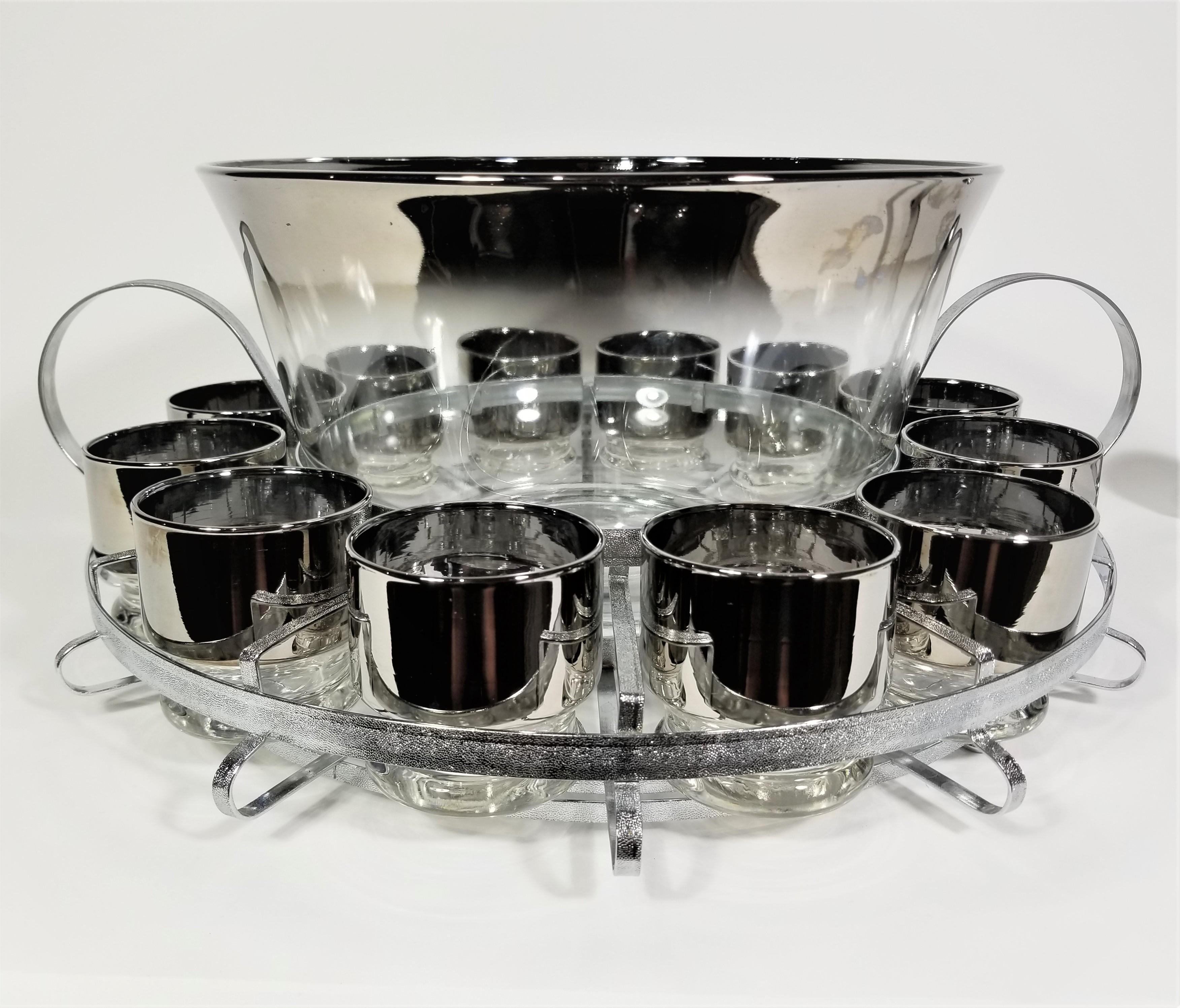 Dorothy Thorpe Punch Bowl Set Mid Century 1960s Glassware Barware Set of 12 For Sale 9