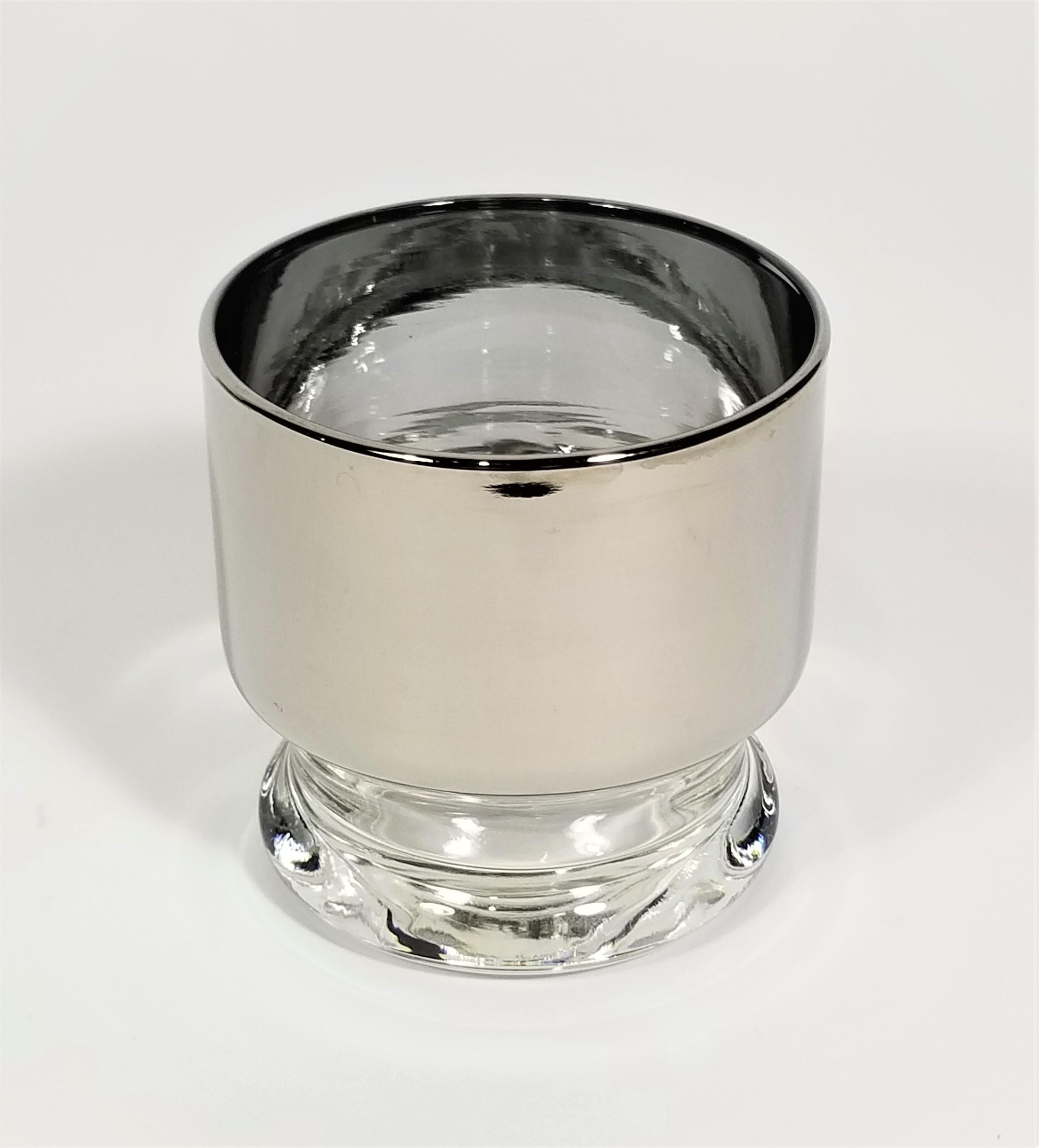20th Century Dorothy Thorpe Punch Bowl Set Mid Century 1960s Glassware Barware Set of 12 For Sale