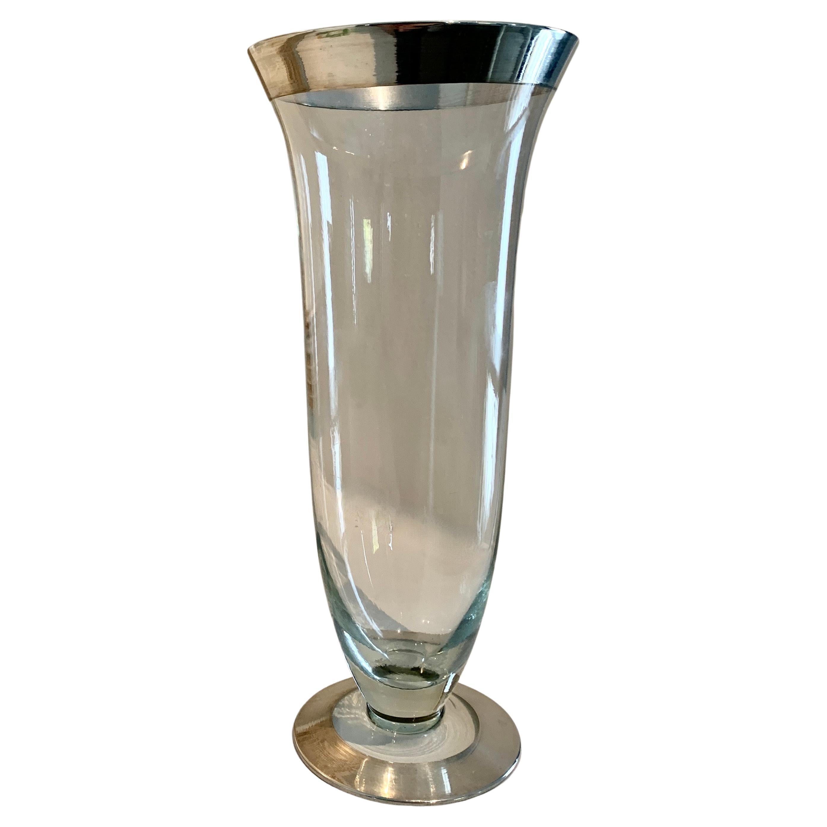Dorothy Thorpe Silver Detail Vase