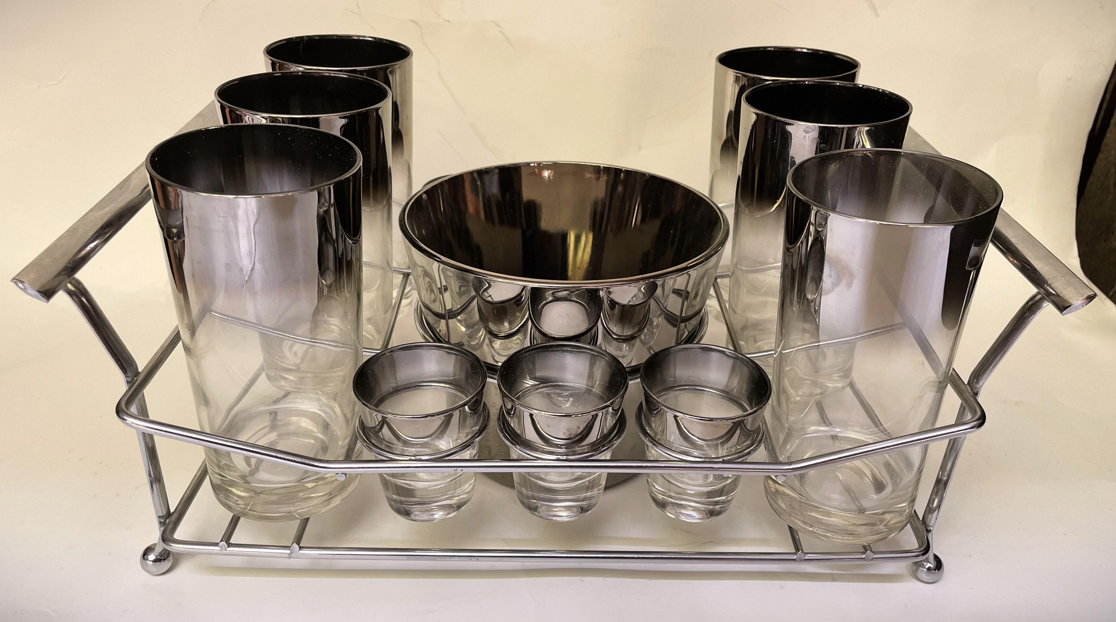 Mid-Century moderno Dorothy Thorpe Silver Fade Bar Cocktail Set Chrome Holder Ice Bucket Glass 13 pc in vendita