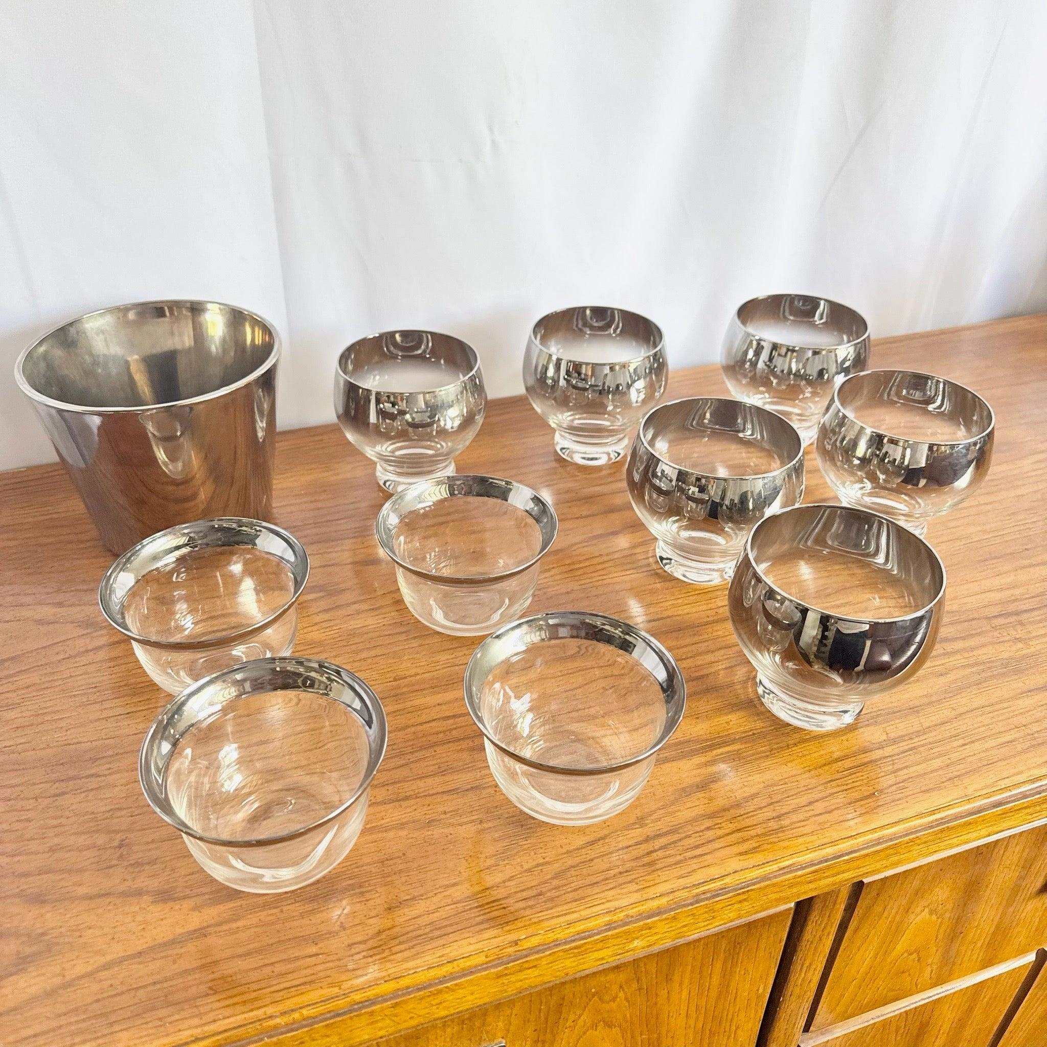 Dorothy Thorpe Silver Fade Seafood/Cocktail Nesting Glasses Set - 11 Pieces For Sale 2