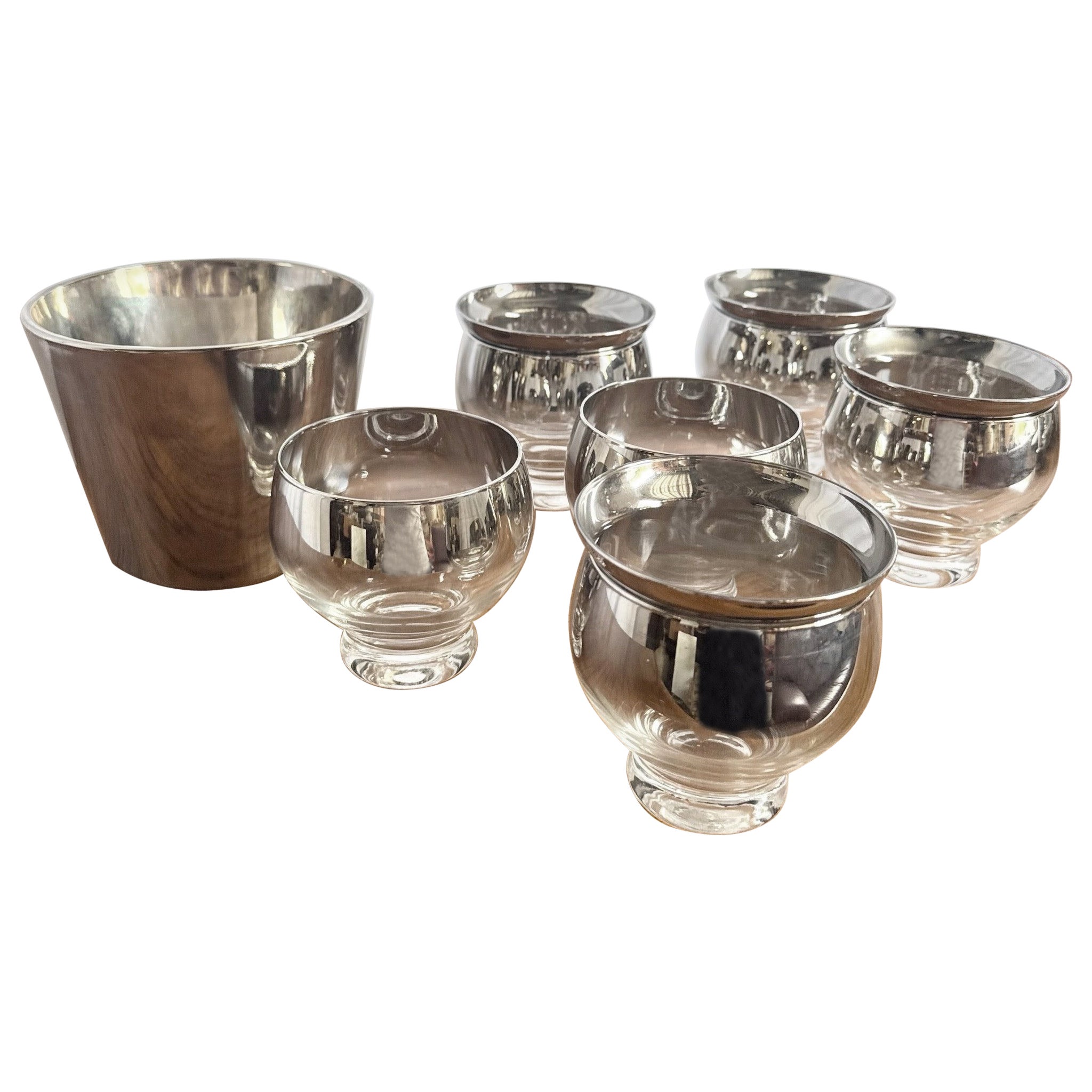 Dorothy Thorpe Silber Fade Meeresfrüchte/Cocktail Nesting Gläser Set - 11 Stück im Angebot