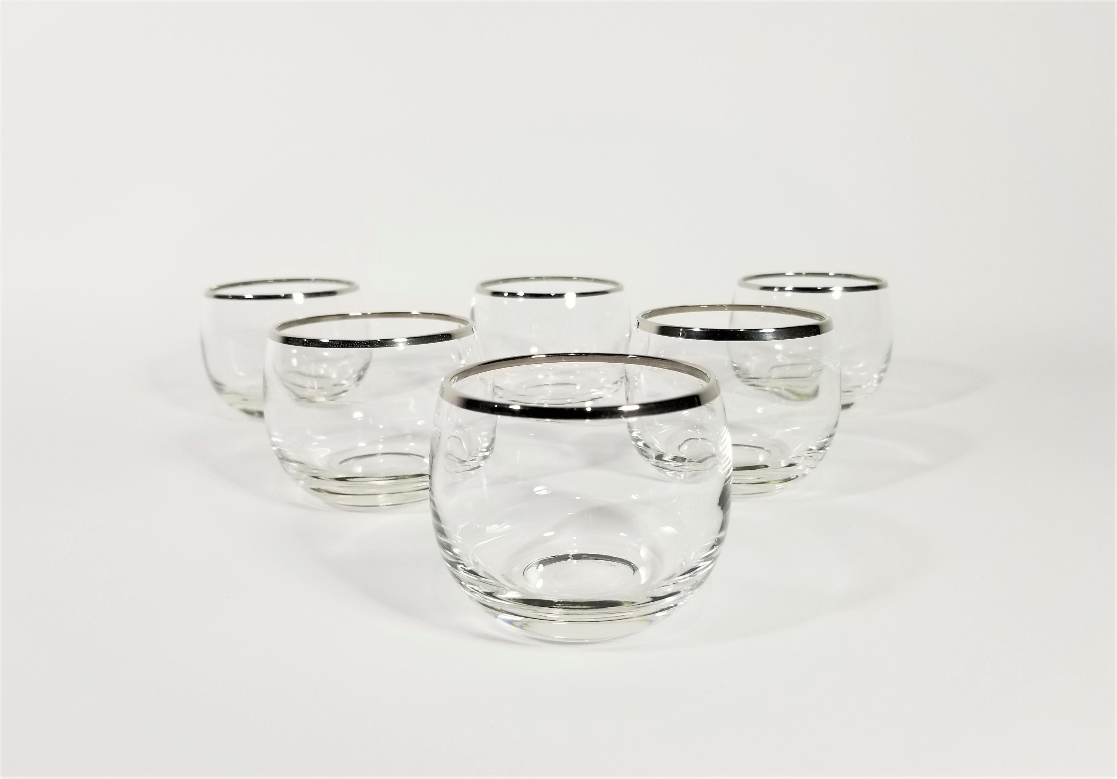 dorothy thorpe silver rim glasses