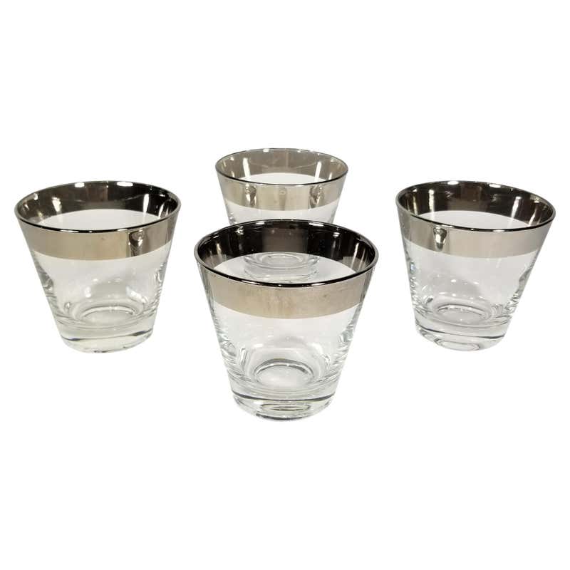 Dorothy Thorpe Glassware In Gold60 Pieces at 1stDibs
