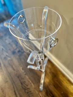 Dorothy Thorpe Style Vintage Lucite Champagne Stand