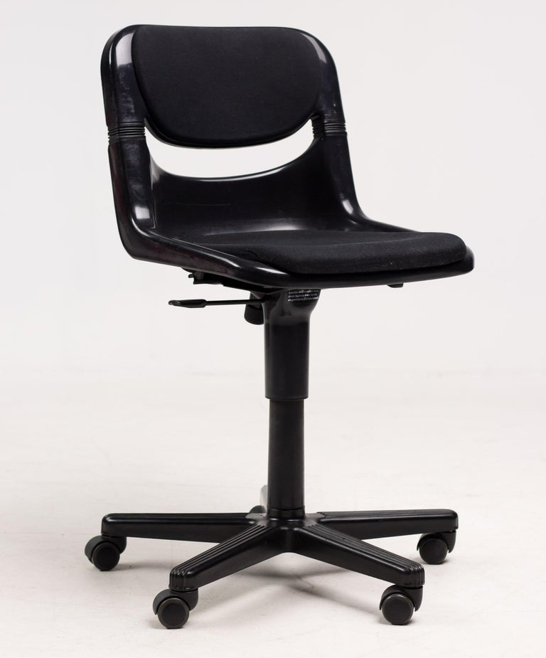 Dorsal All Black Desk Chairs by Emilio Ambasz For Sale at 1stdibs