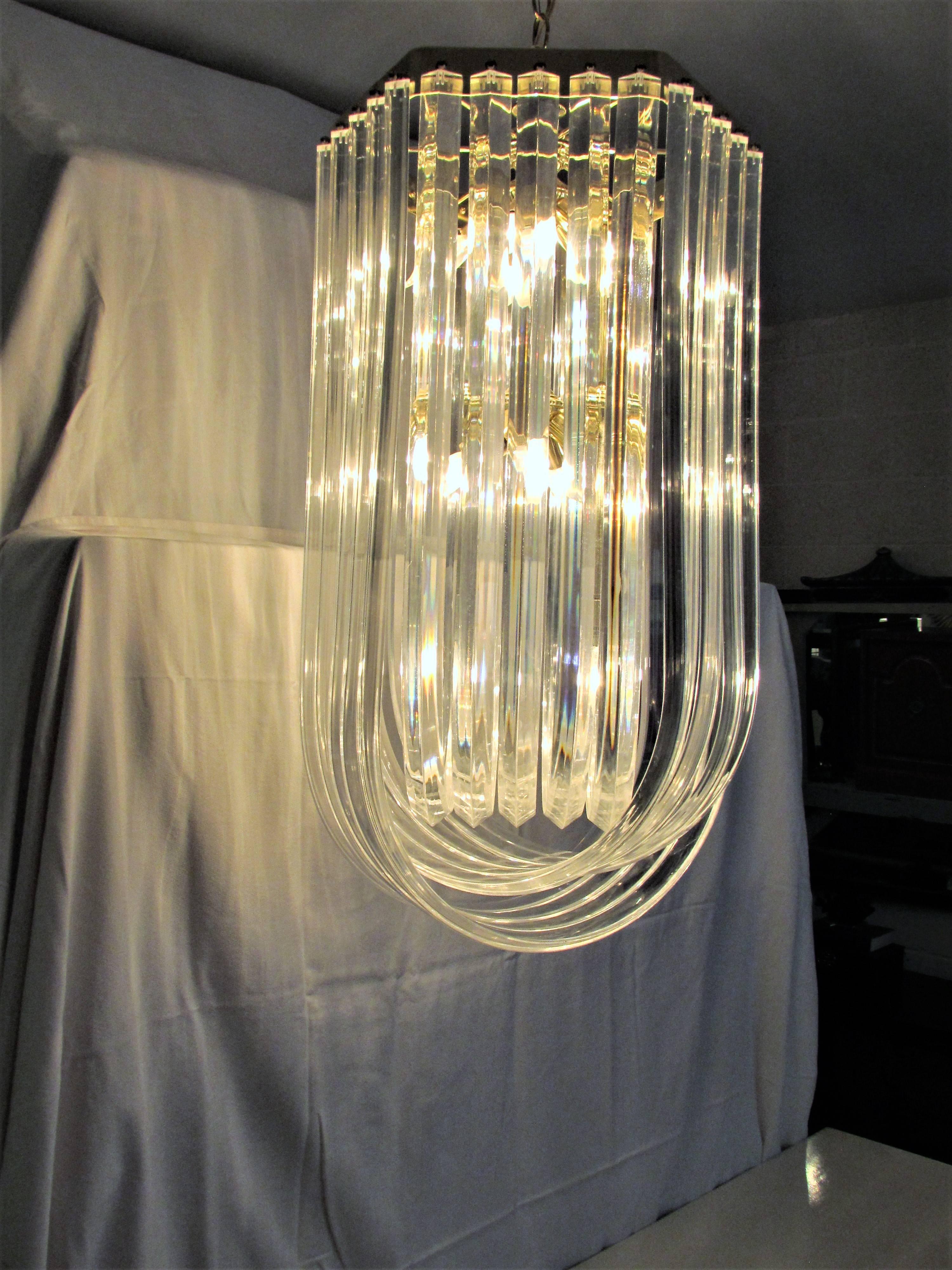 Dorthy Thorpe Style Lucite and Brass Ten-Light Chandelier 1