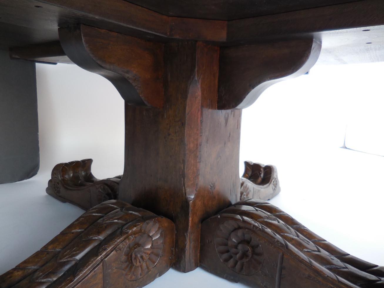 oak pedestal coffee table