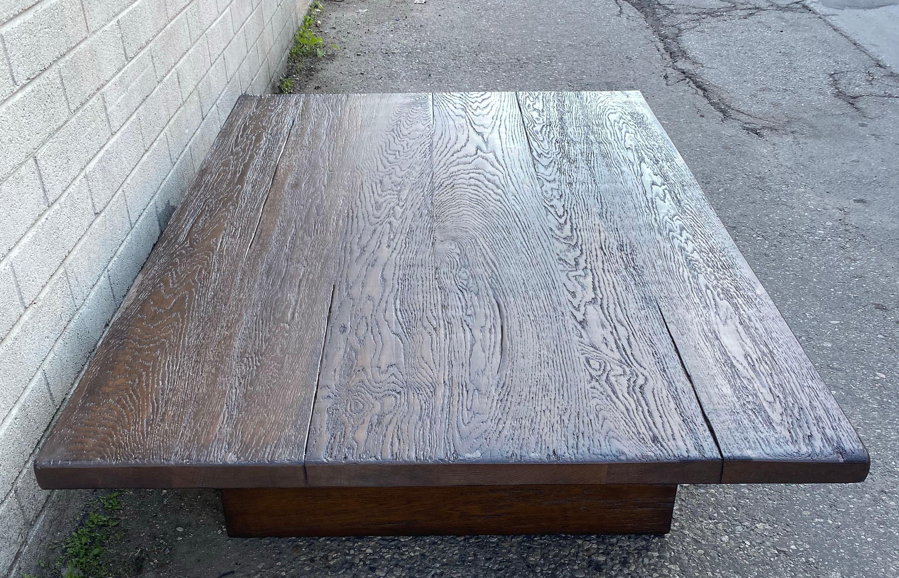 Table basse à base cubique sur mesure de Dos Gallos en Oak Oak en vente 2