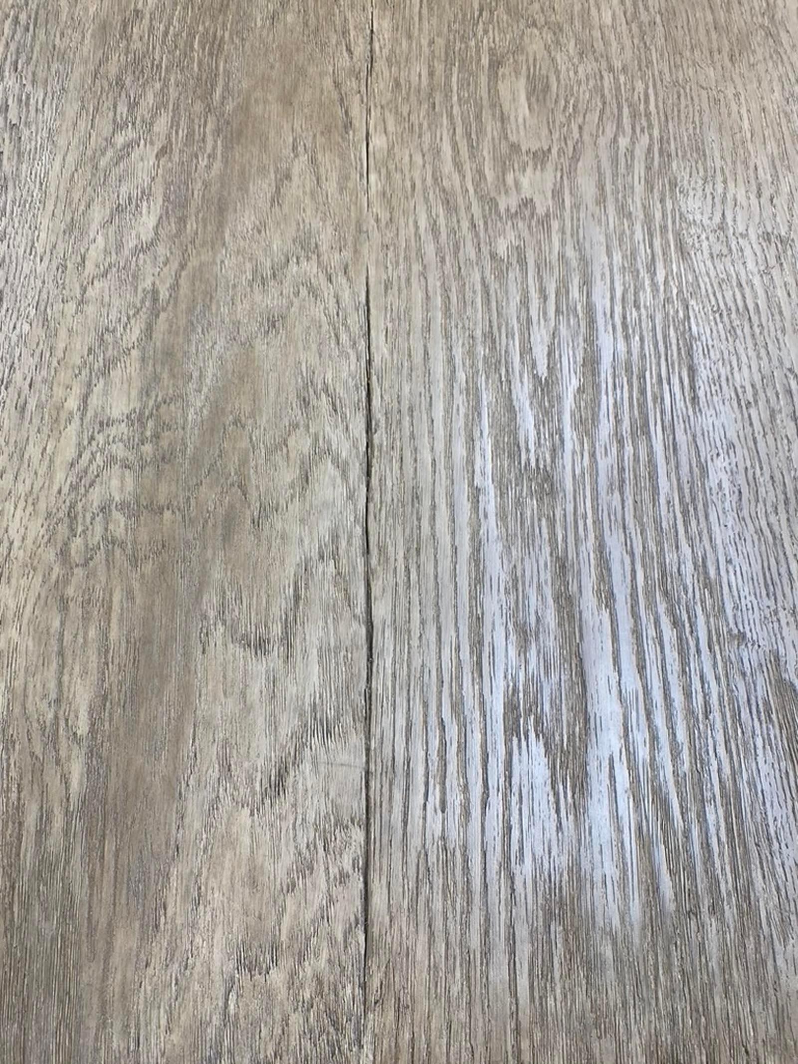 Dos Gallos Custom Rustic Oak Coffee Table with Mortise and Tenon Construction For Sale 5