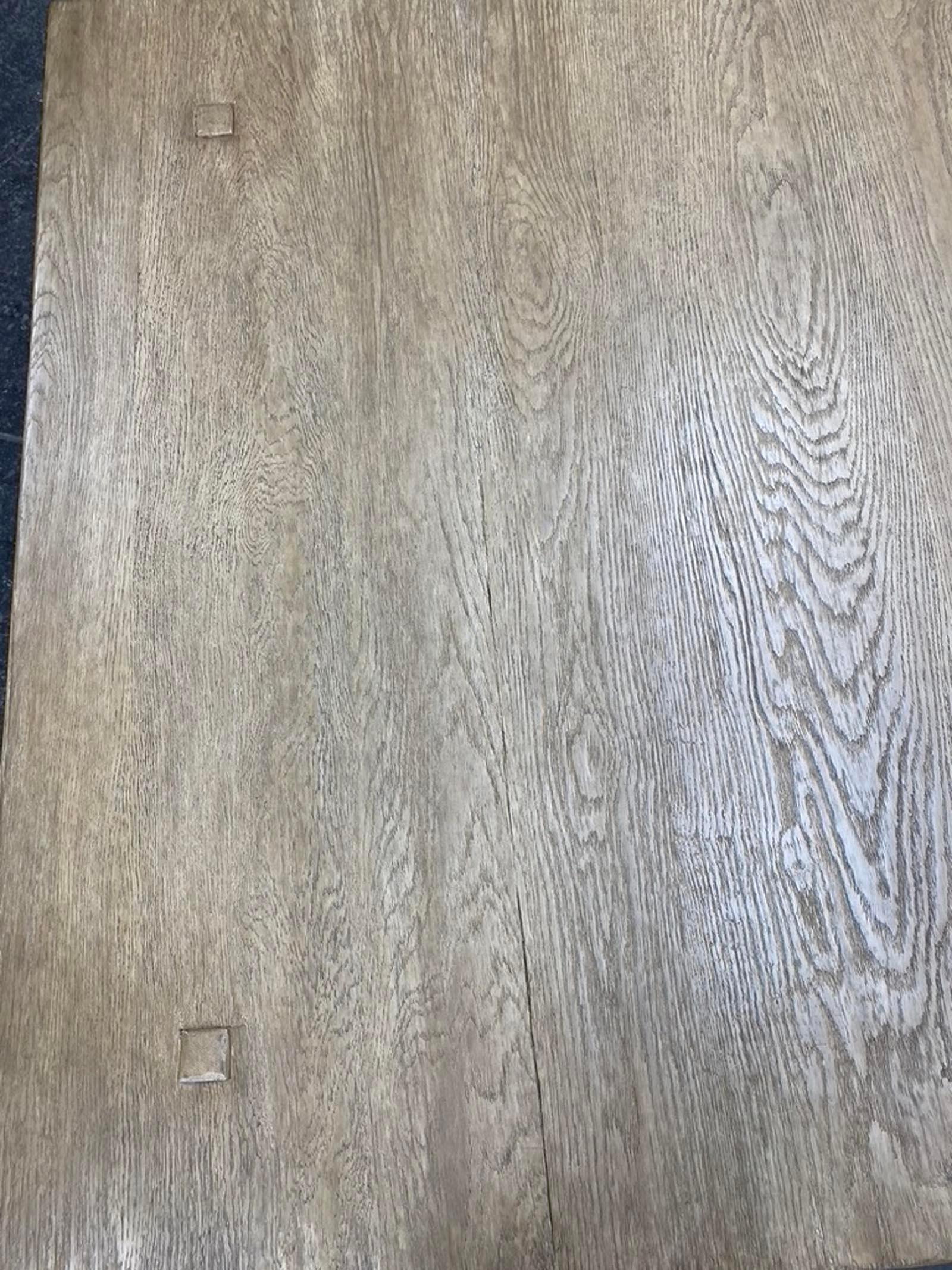Dos Gallos Custom Rustic Oak Coffee Table with Mortise and Tenon Construction For Sale 6