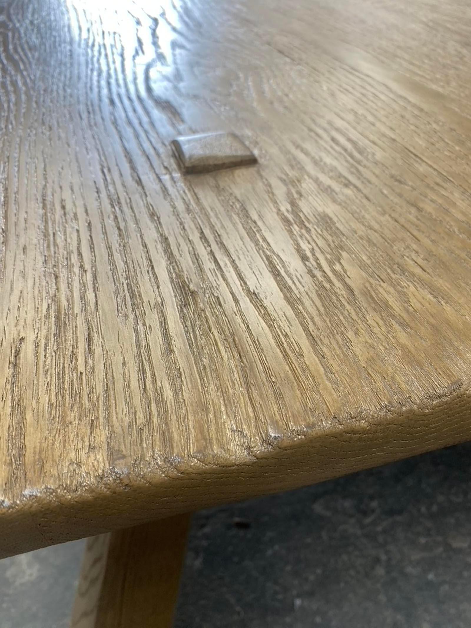 Dos Gallos Custom Rustic Oak Coffee Table with Mortise and Tenon Construction For Sale 4