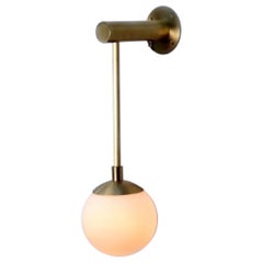 Applique murale globe en verre à pois de taille moyenne par Lamp Shaper