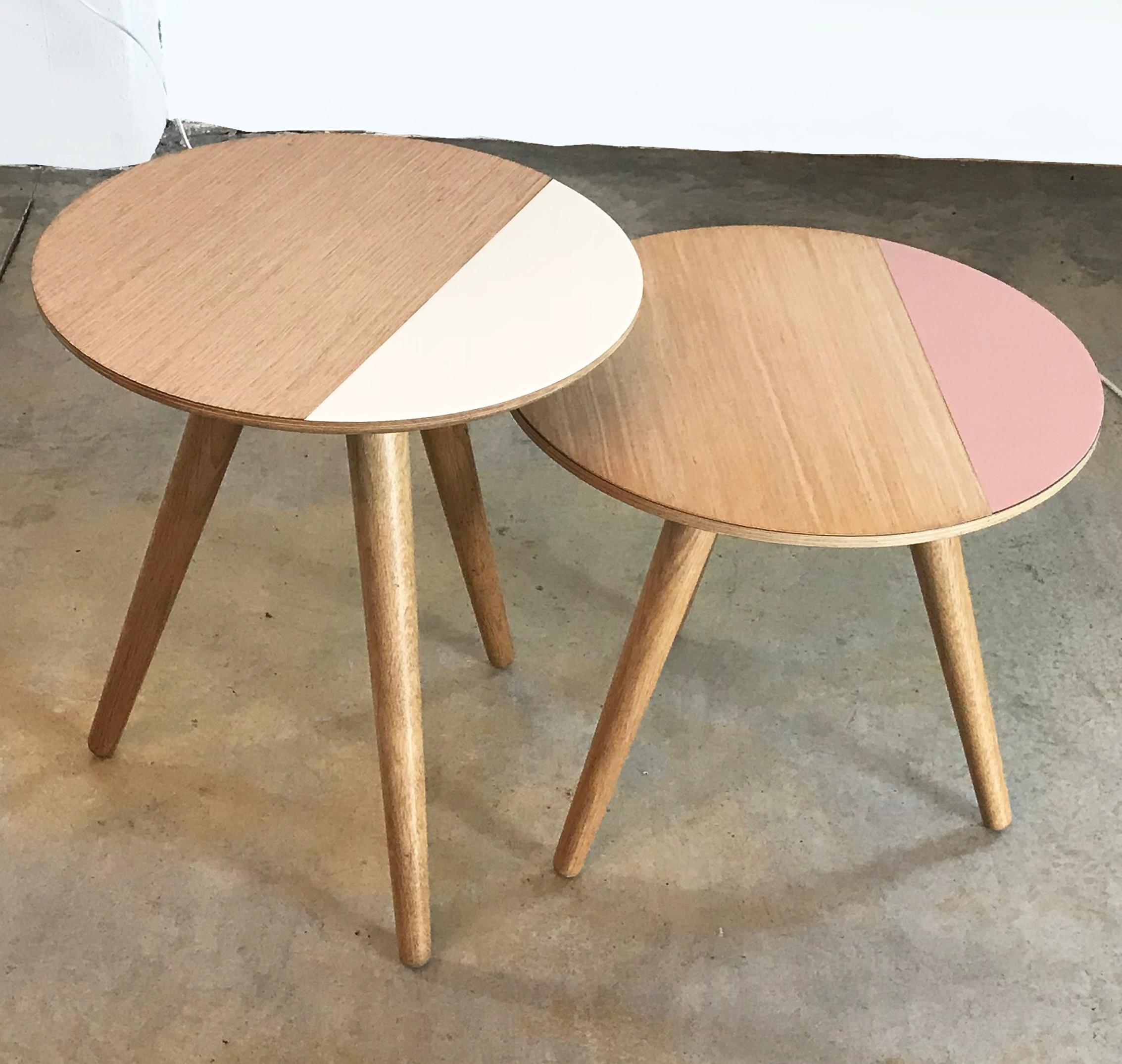 Dot side tables are round side tables, that feature a birch top veneered with Formica laminated or Formica wood. Legs are massive oak cone shaped.
These tables are designed and produced by Tokyostory furniture in Spain. 
The tables shown in the