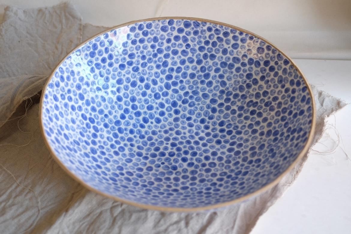 Hand build ceramic bowl. Double glazed - inside and outside. Unique design - raw clay edge. Made to order in hand painted glazes. Available dots - blue dots on white, beige dots on white, coral red dots on white, black dots on white, white dots on