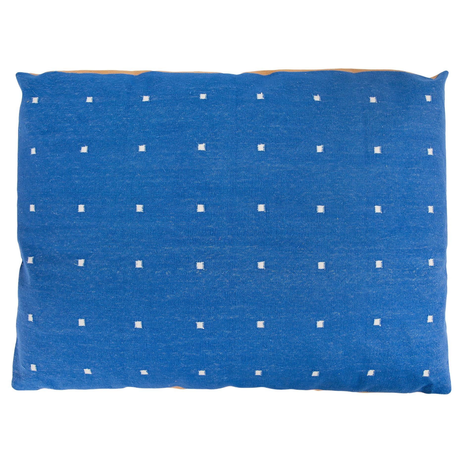 Dots Dog Bed