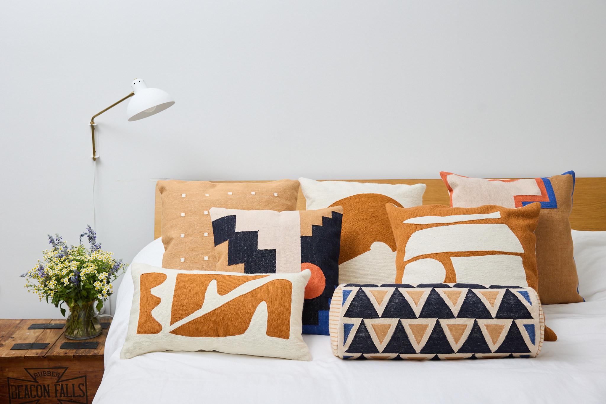 Dots Kissen - Wüste (Indisch) im Angebot