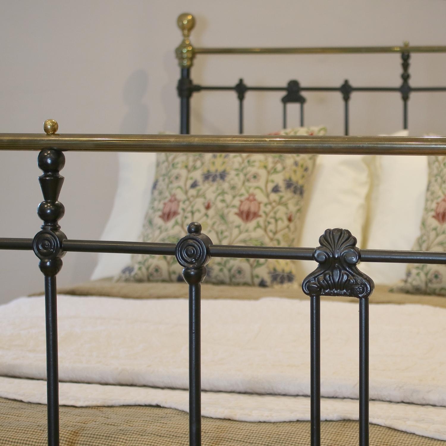 European Double Antique Bed in Black, MD97