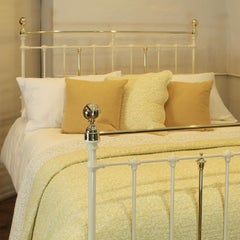 Double Antique Bed in Cream MD113