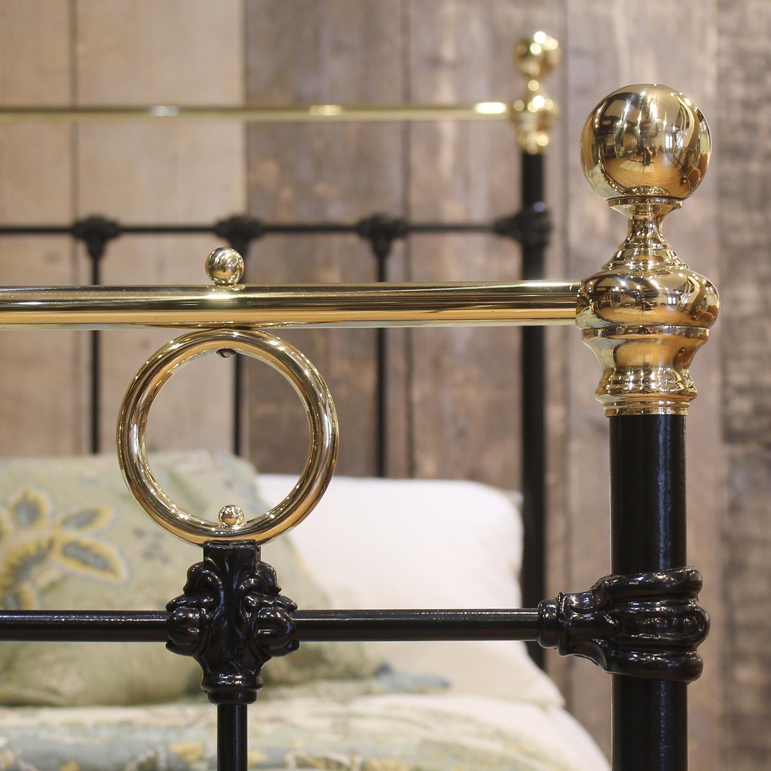 19th Century Double Antique Cast Iron and Brass Bed in Black with Decorative Features, MD162 For Sale