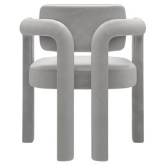 Chaise de salle à manger à double arc, velours InsidherLand de Joana Santos Barbosa