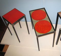 Mesa auxiliar bebé doble con azulejos Roger Capron