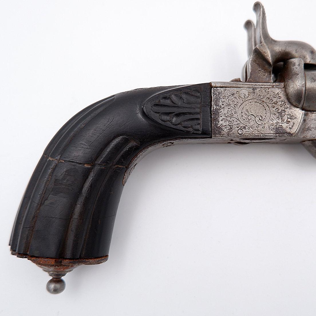Metallo Pistola da caccia a doppia canna - Incisione con fogliame - Calcio in noce scanalato in vendita