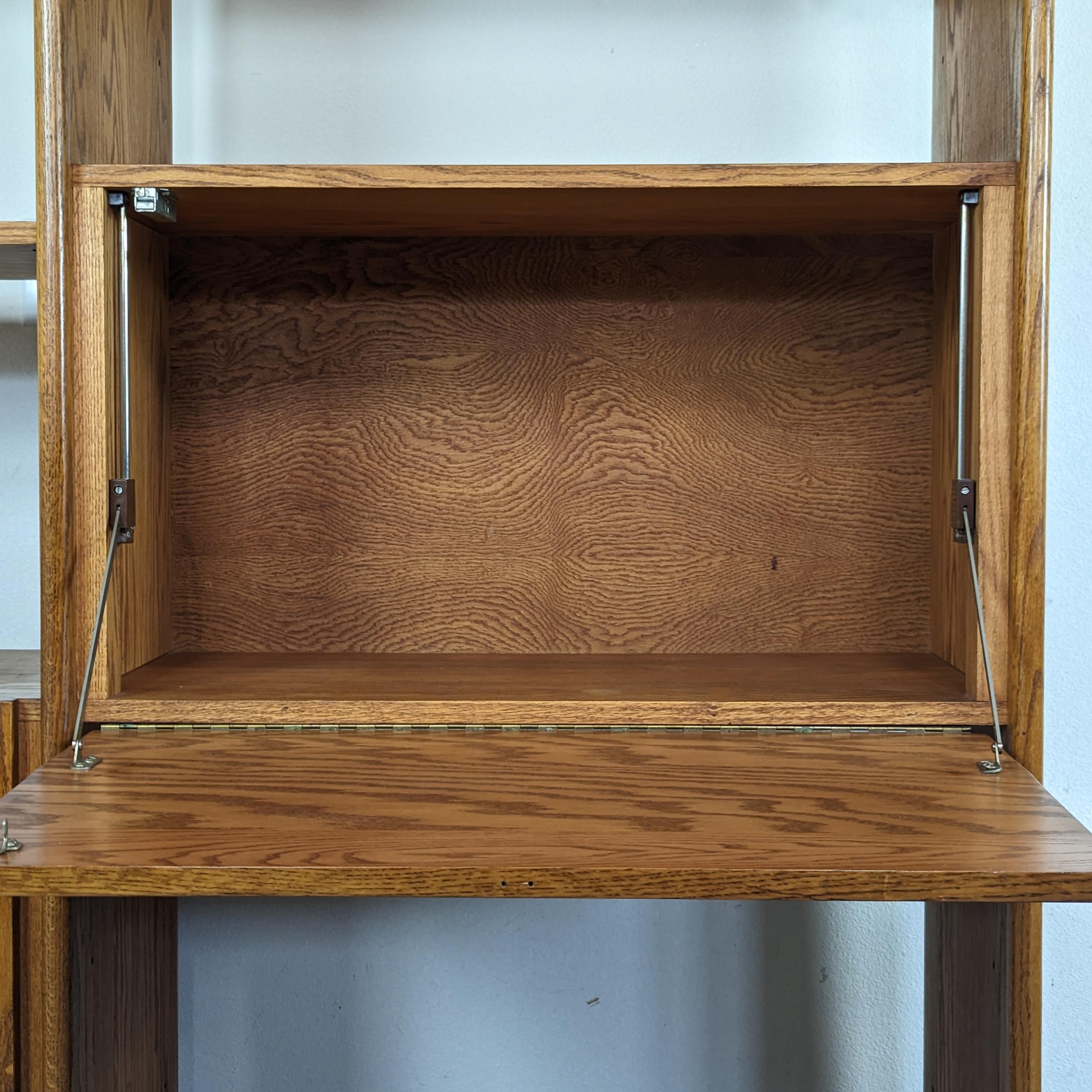 Double Bay Mid Century Oak Freestanding Wall Unit Shelving/Bookcase by Lou Hodge In Good Condition In Chino Hills, CA