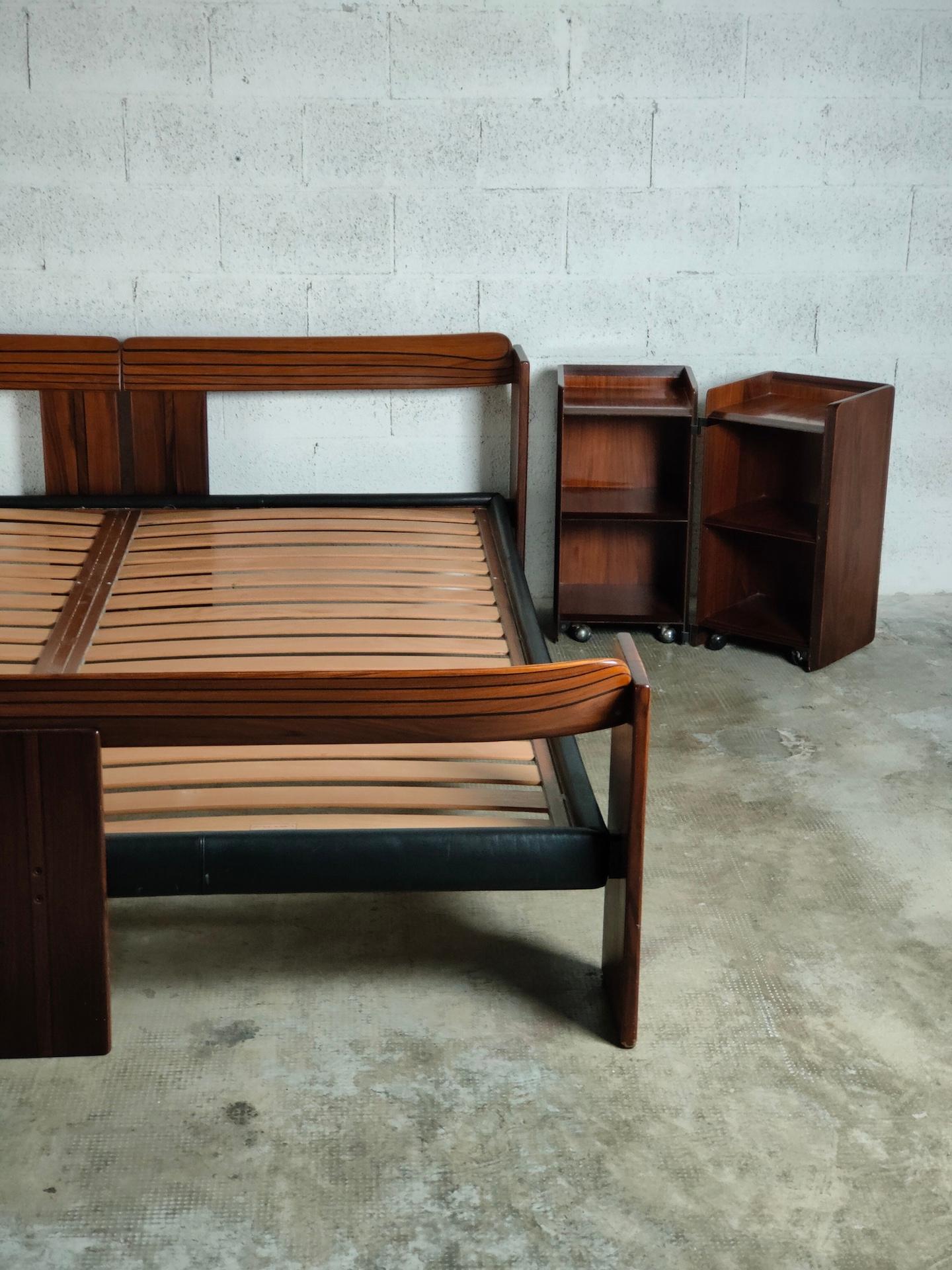 Mid-Century Modern Double bed and 2 nightstands Artona by Afra e Tobia Scarpa for Maxalto 1970s