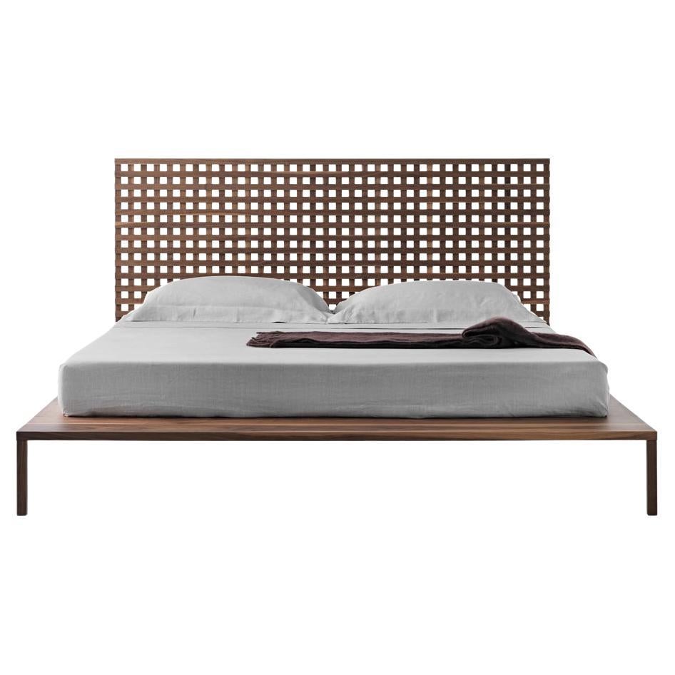 Double bed Casamania
Horm Twine L - Canaletta walnut - design Matteo Thun