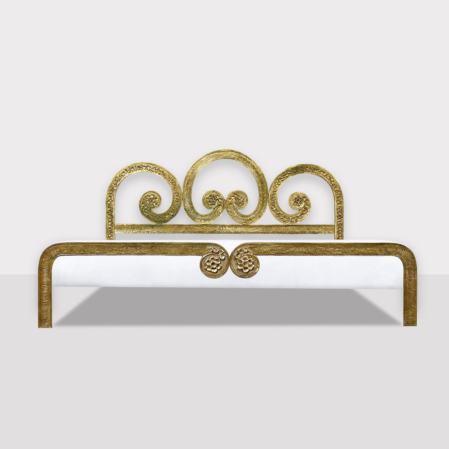 Romantic Double Bed Frame in Cast Bronze by Angelo Brotto for Esperia, Italy, circa 1970 For Sale