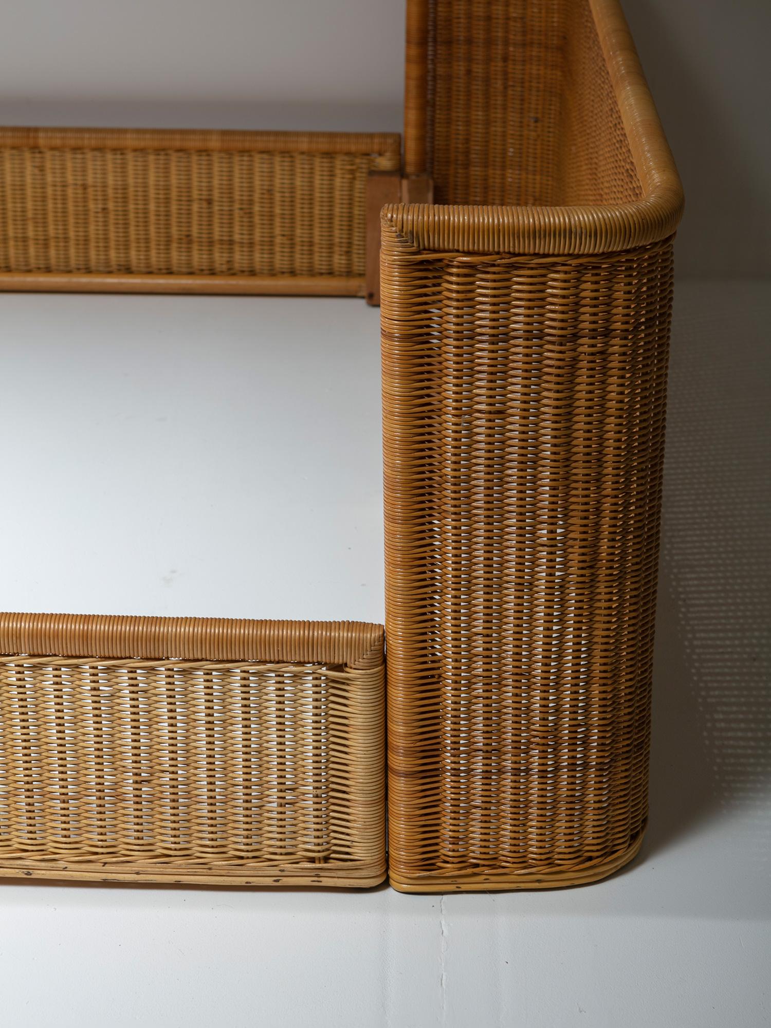 Fin du 20e siècle Double Bed Wicker Frame by Adalberto Dal Lago for Germa, Italy, 1970s en vente