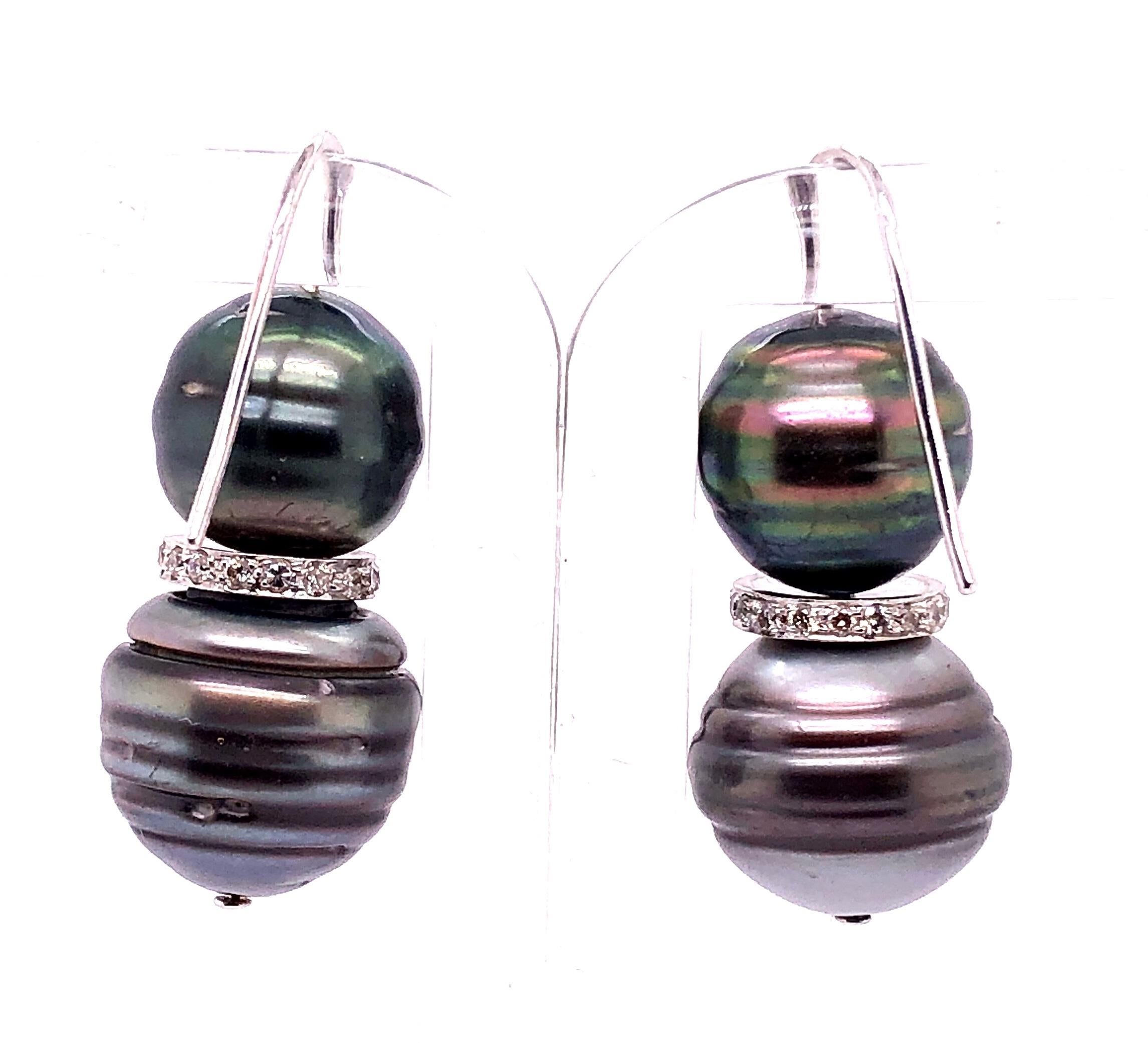 Double Black Baroque Pearl and Pave Diamond Drop Earrings In Good Condition For Sale In Stamford, CT