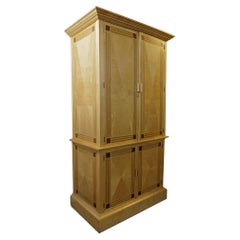 Armoire double corps de David Linley
