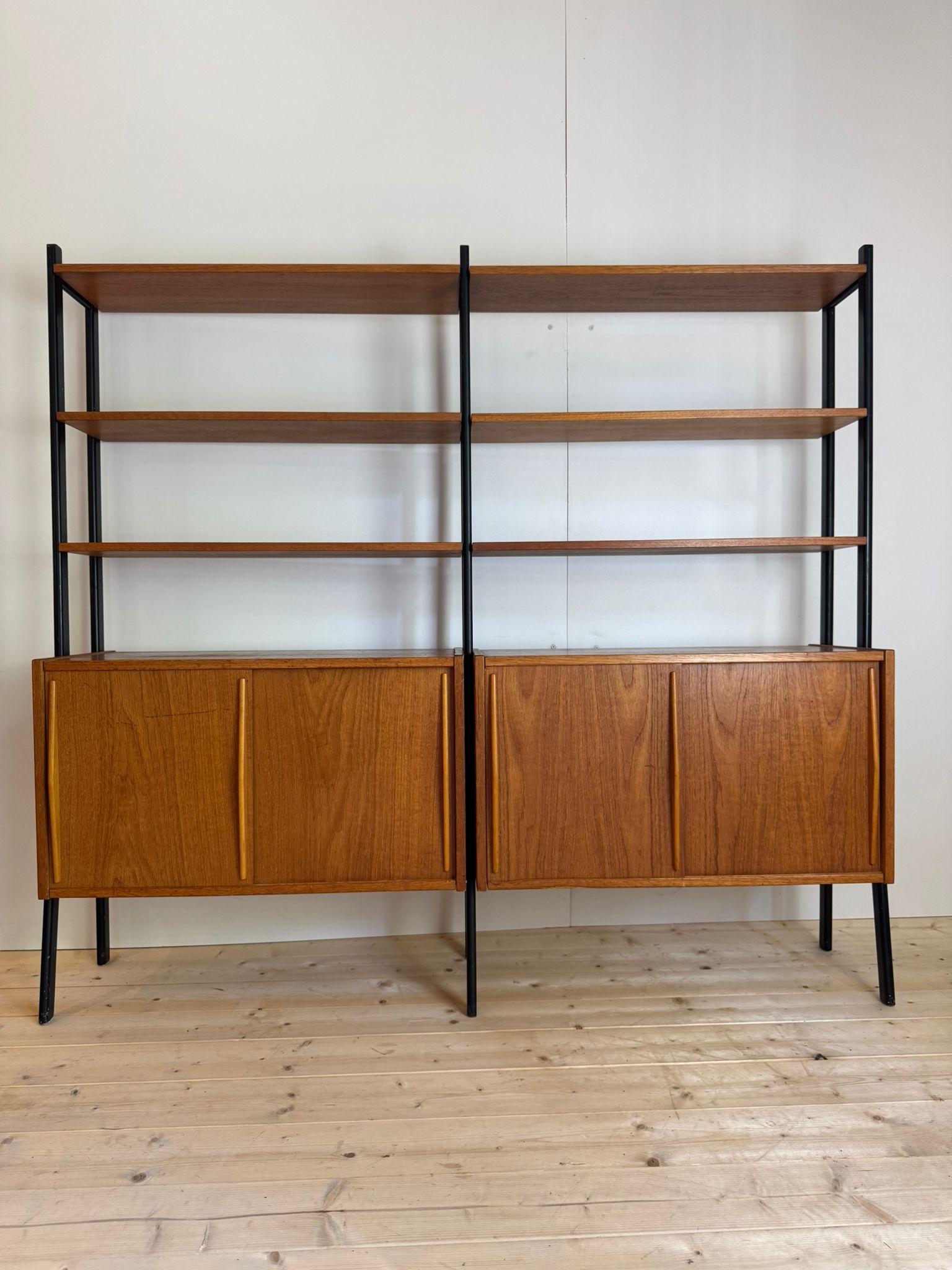 Mid-Century Modern Double bookcase in teak, Sweden 1960 en vente