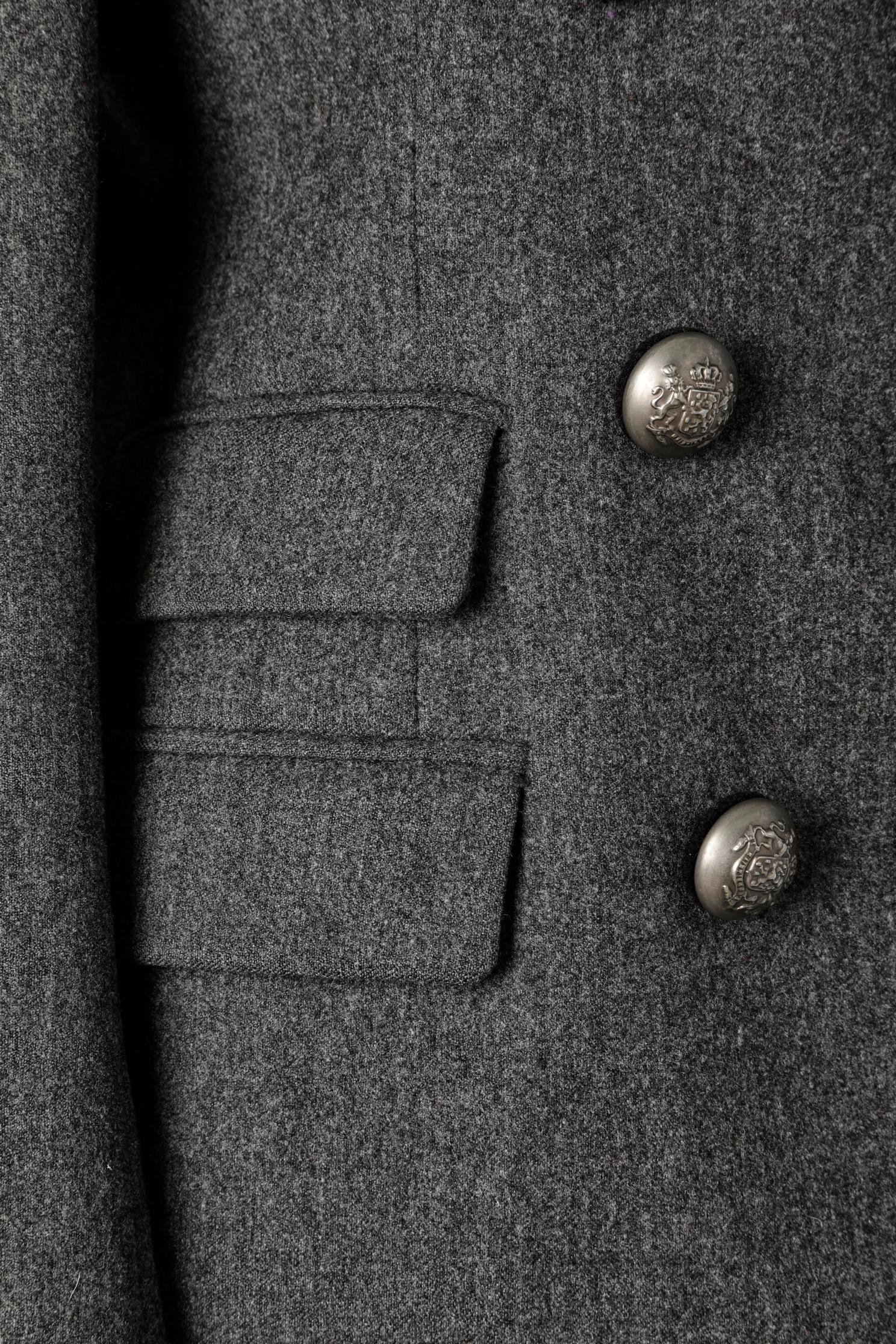 Blazer de lana gris con doble botonadura y botones de sello Balenciaga by N. Ghesquière en Excelente estado para la venta en Saint-Ouen-Sur-Seine, FR
