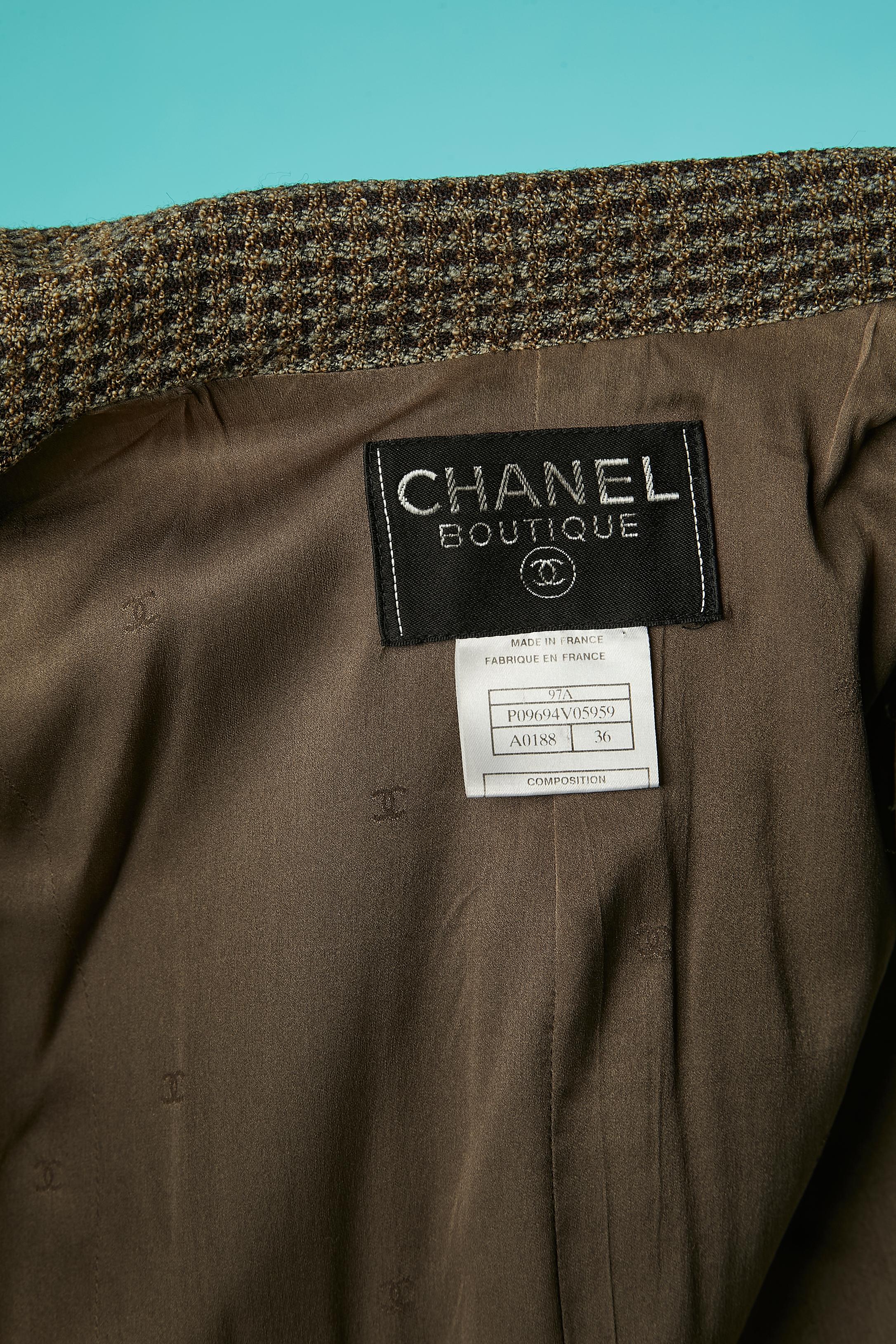 Double-breasted kaki and brown tweed jacket Chanel Boutique  For Sale 5