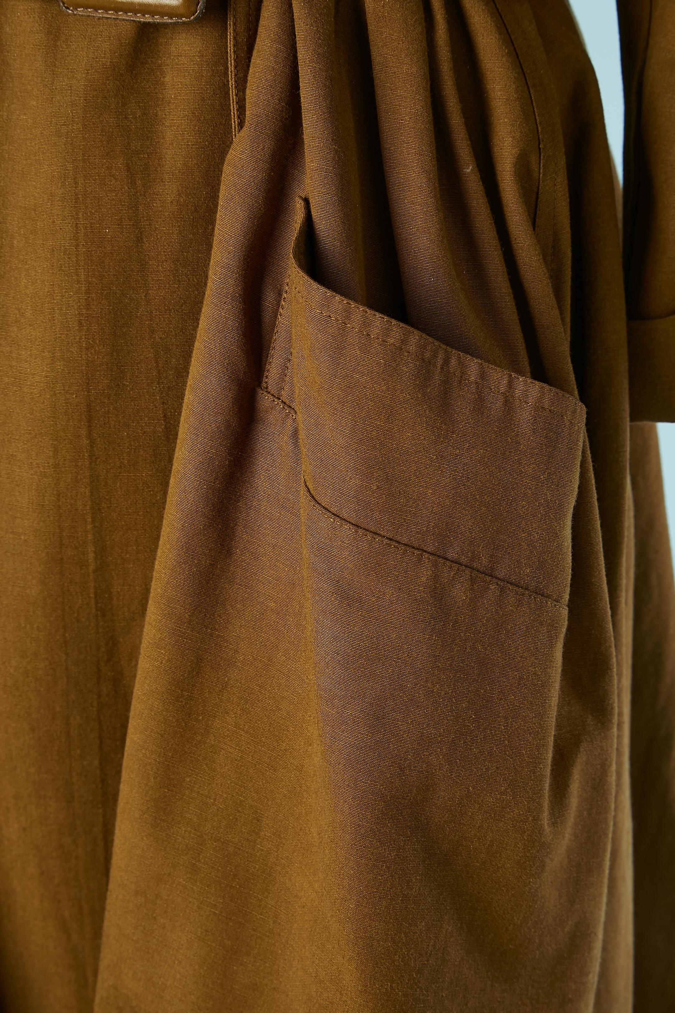 Double-breasted kaki trench-coat with belt Christian Lacroix Prêt à Porter  In Excellent Condition In Saint-Ouen-Sur-Seine, FR