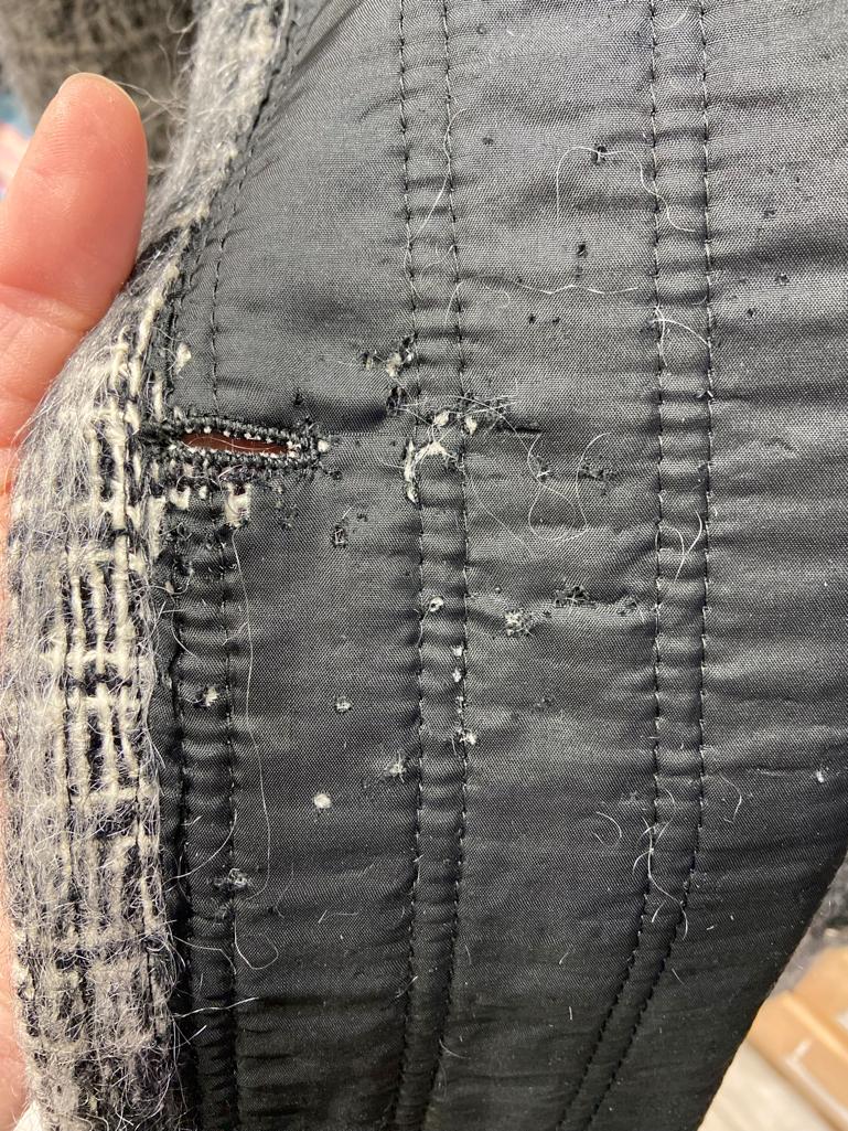 Veste en mohair à double boutonnage avec motif à carreaux Emanuel Ungaro Circa 1980's en vente 1